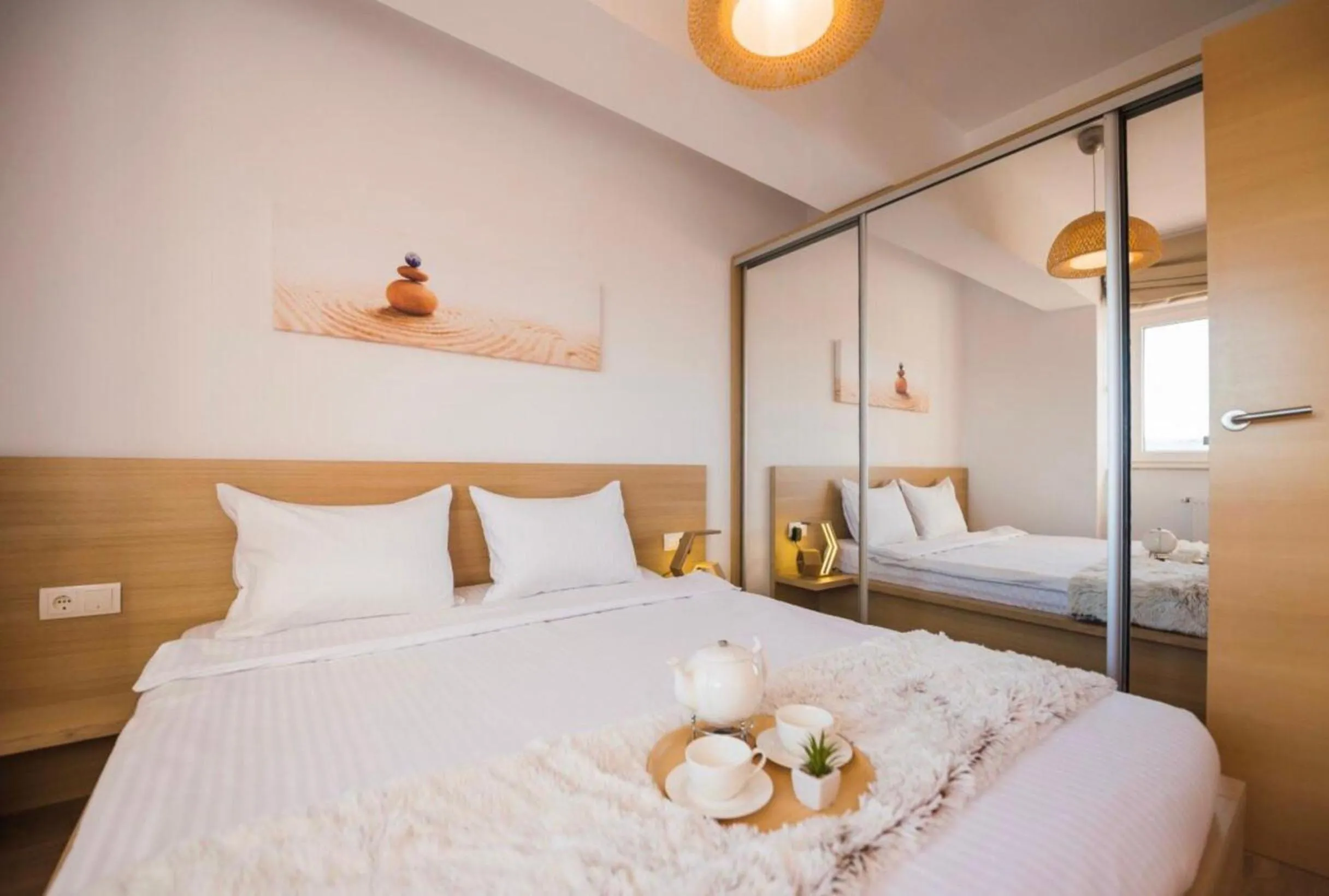 Garden, Bed in Apartment Faryna