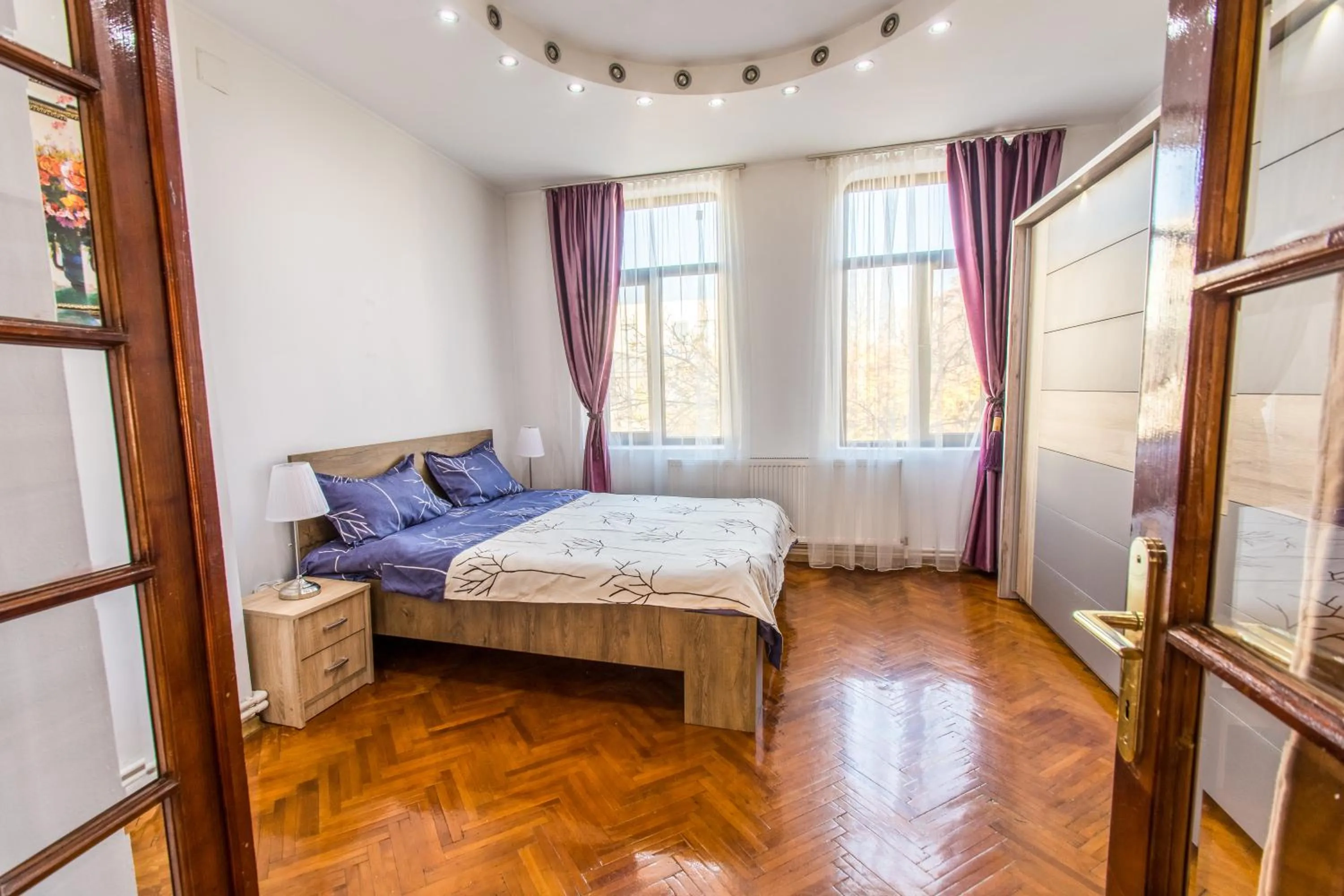 group of guests, Bed in Apartment Faryna