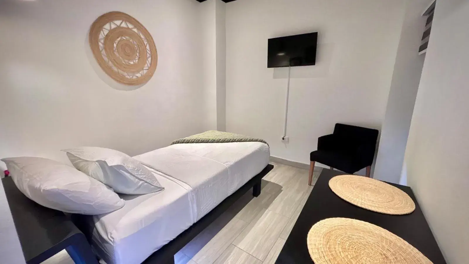 Single Room with Private Bathroom - single occupancy in Casa Coral Boutique Hotel Single Room with Private Bathroom - single occupancy in Casa Coral Boutique Hotel
