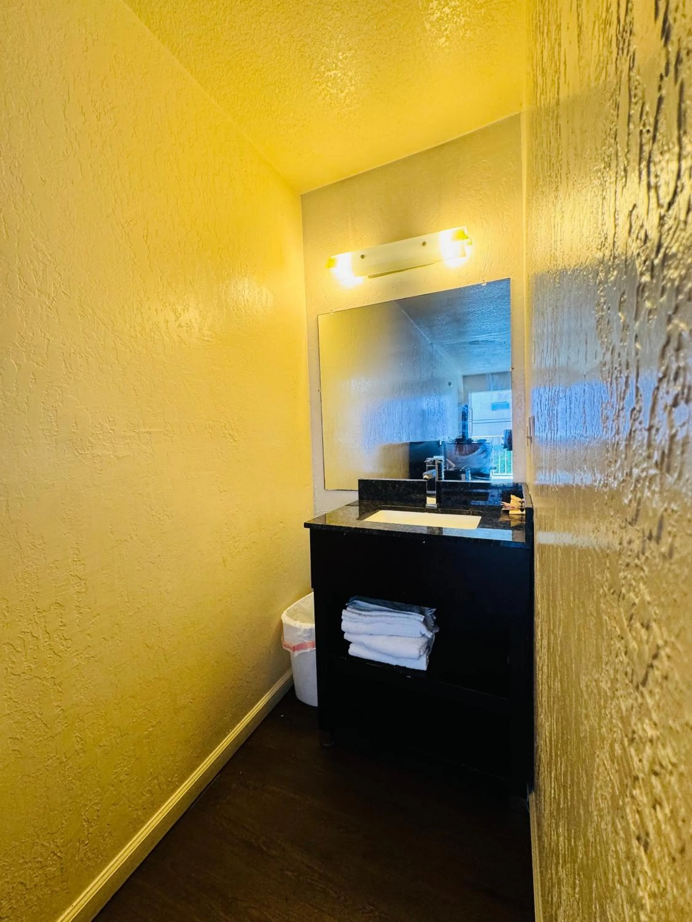 Seagem Motel and Apartments