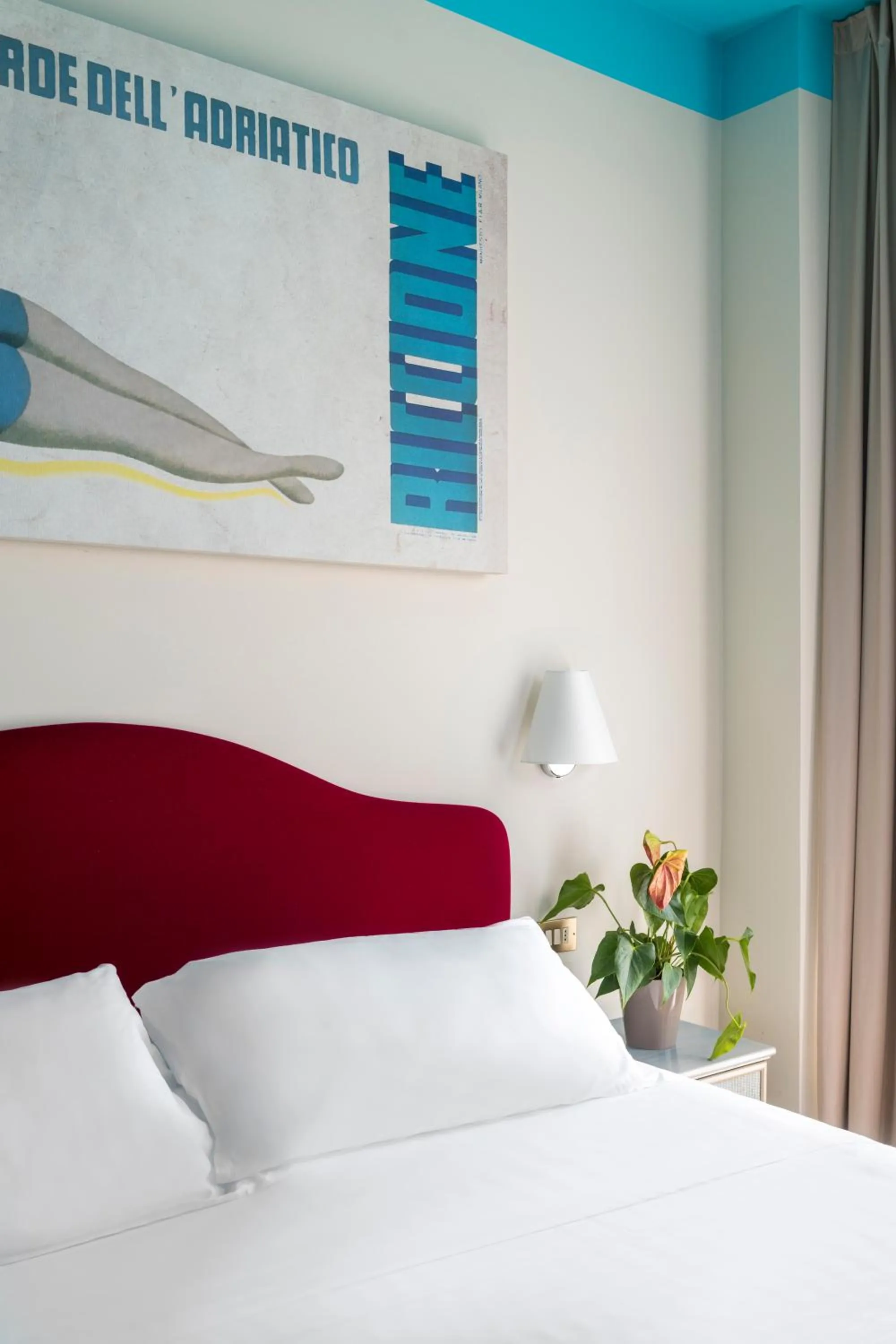 Bed in Hotel Adlon - FRONTE MARE
