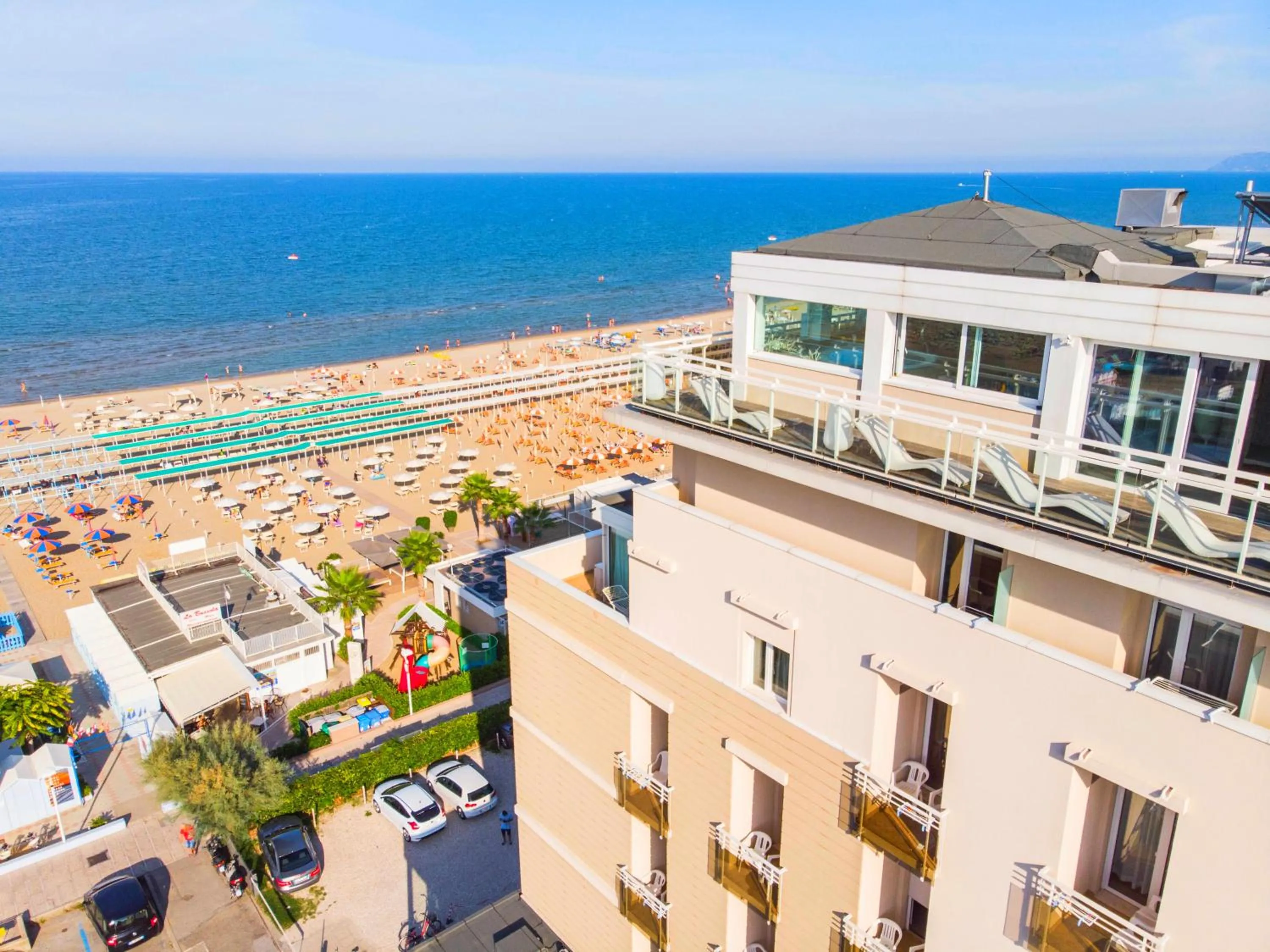 Property building in Hotel Adlon - FRONTE MARE