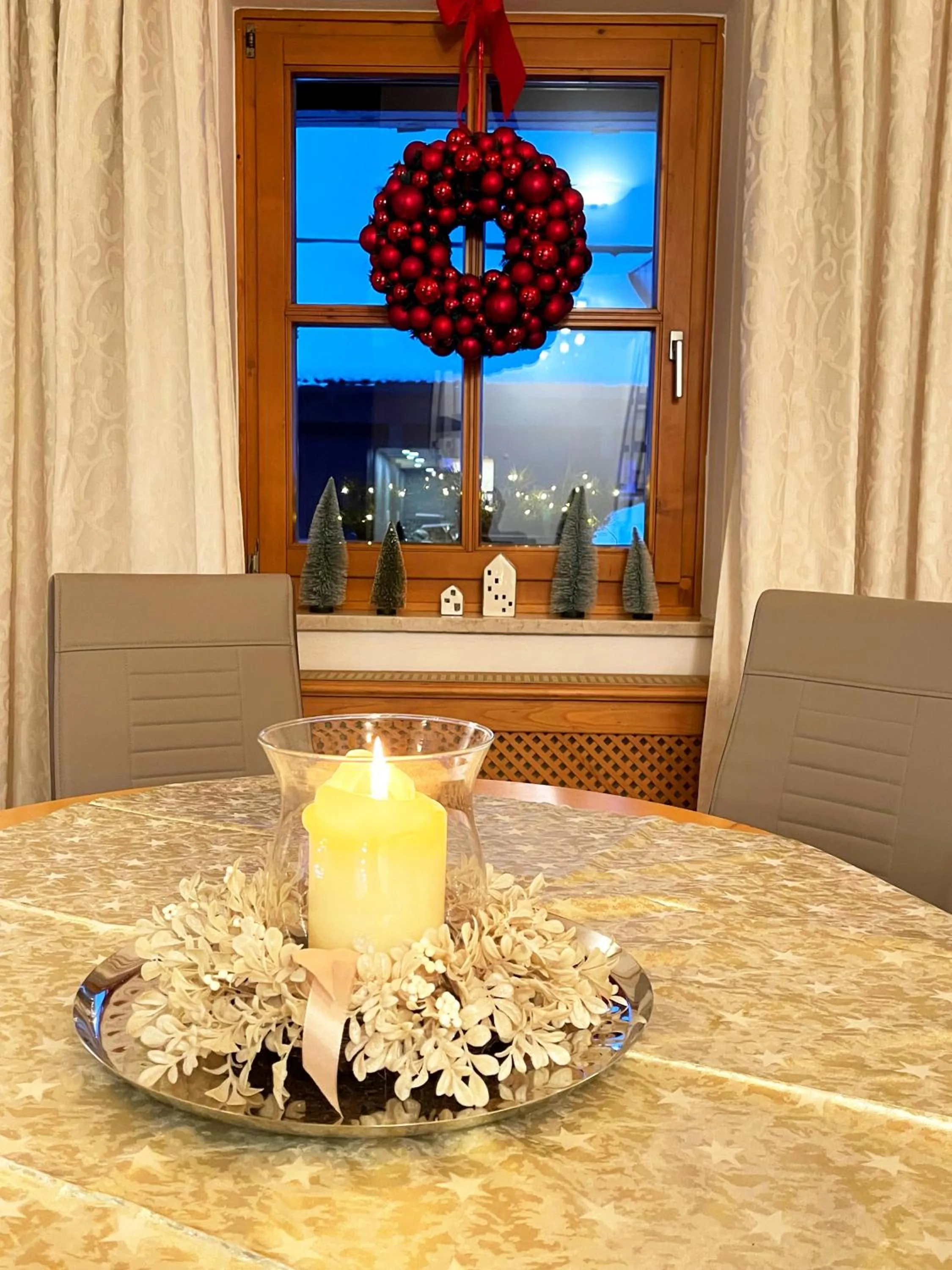 Photo of the whole room in Chalet Zauberflöte