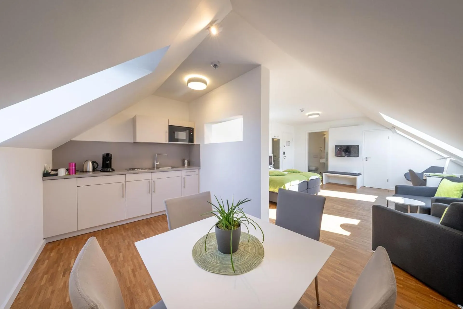 Kitchen or kitchenette in Gästehaus am Schloss