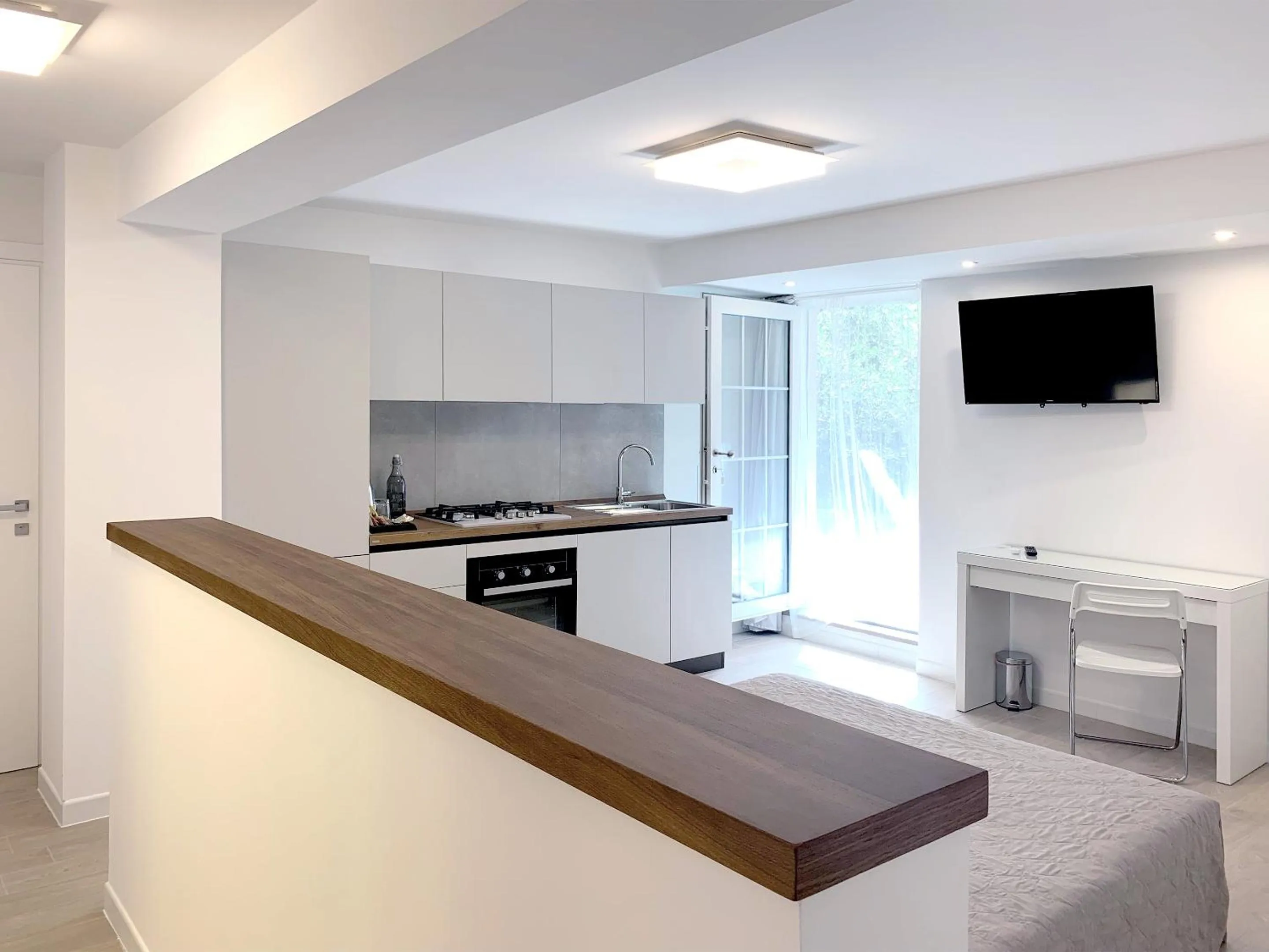 Kitchen or kitchenette in B&B Villa Paradiso