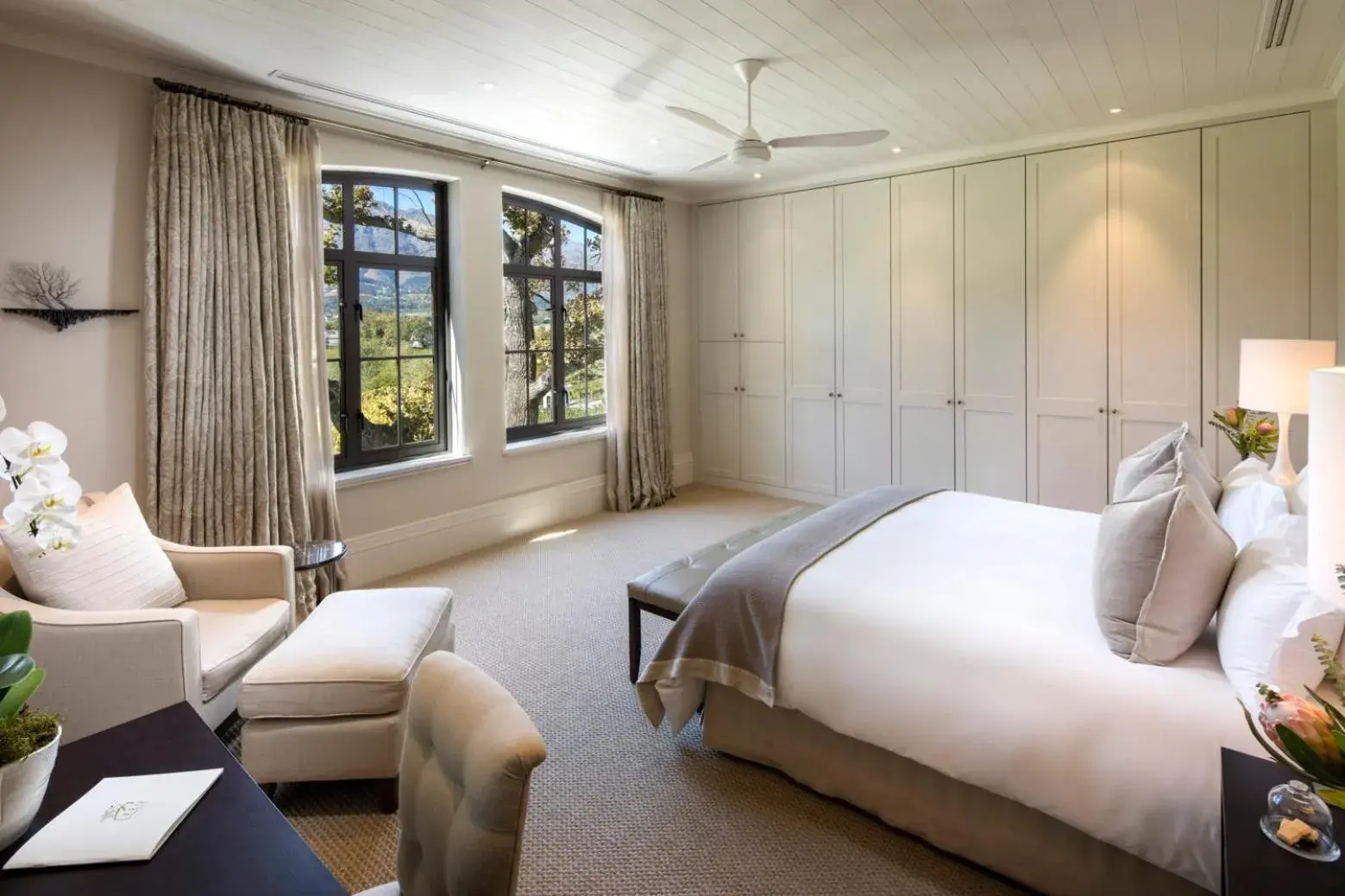 Photo of the whole room, Bed in Leeu Estates Photo of the whole room, Bed in Leeu Estates