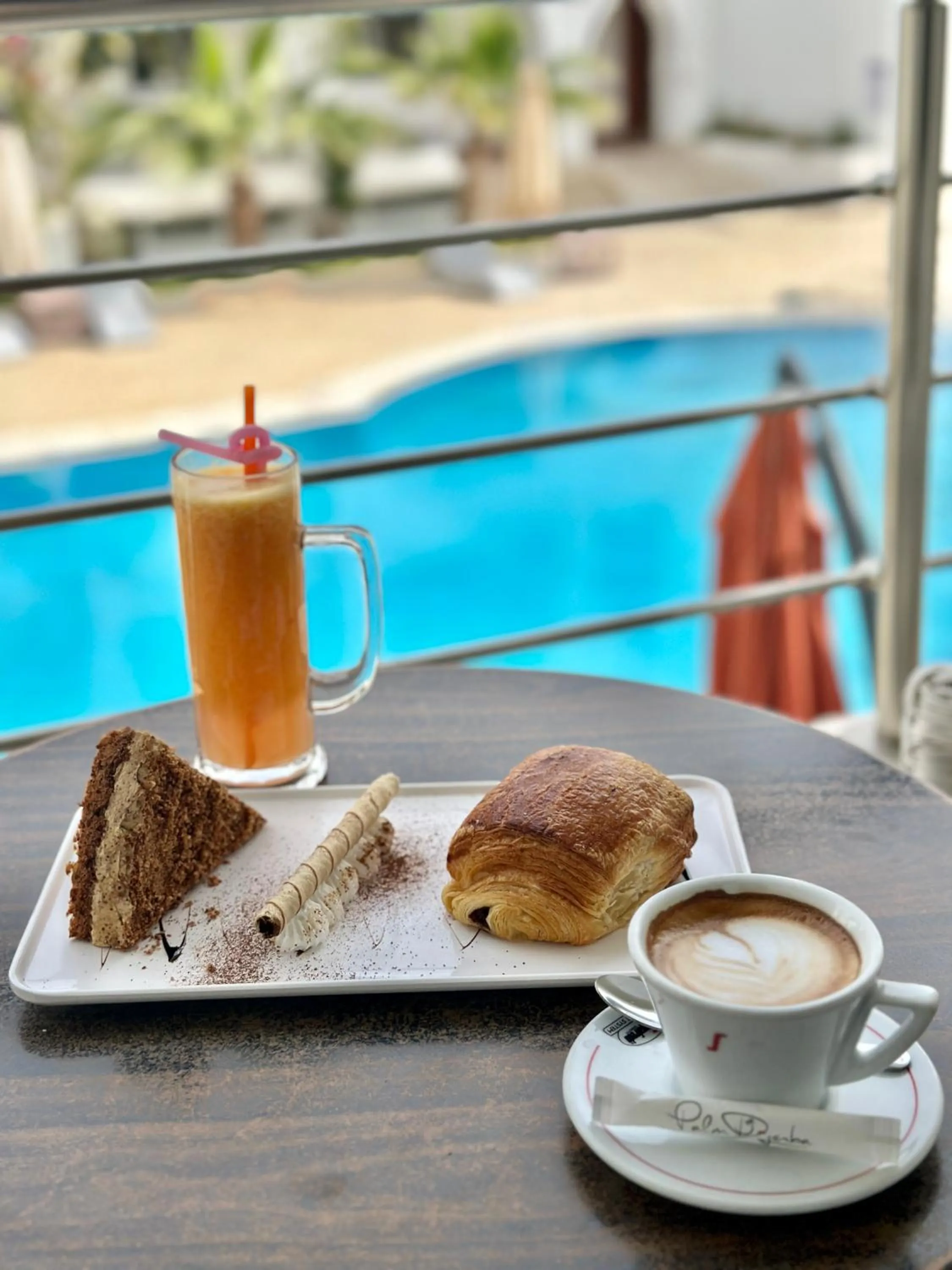 Food and drinks in Palm Djerba Suites