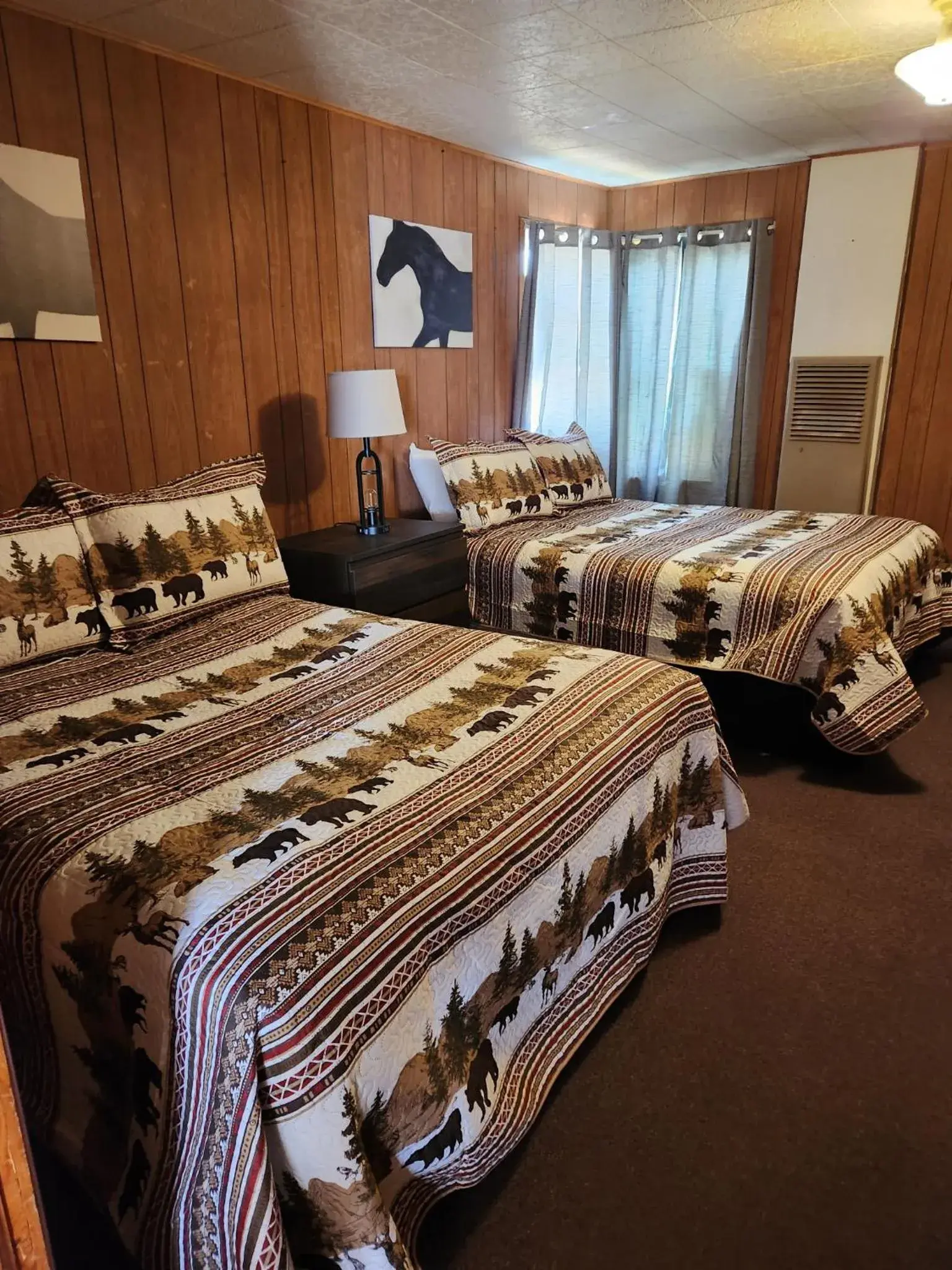 Big Sky Motel Big Sky Motel