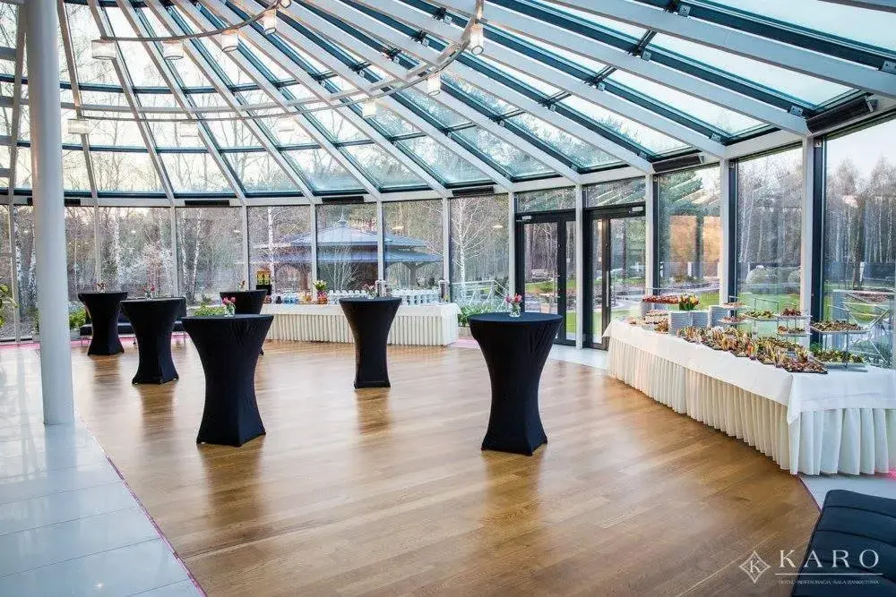 Property building in Hotel KARO Property building in Hotel KARO