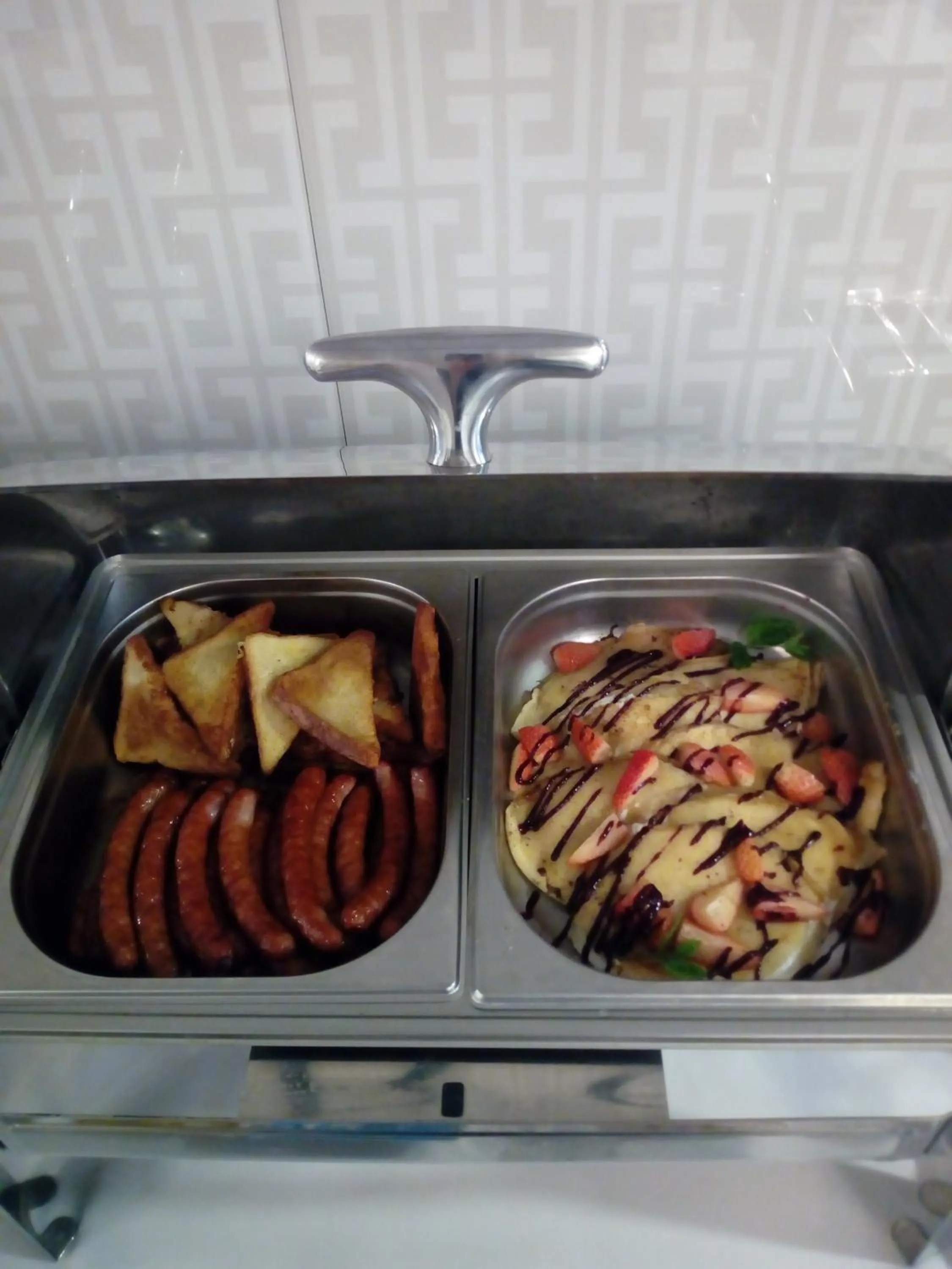 Buffet breakfast in Hotel KARO