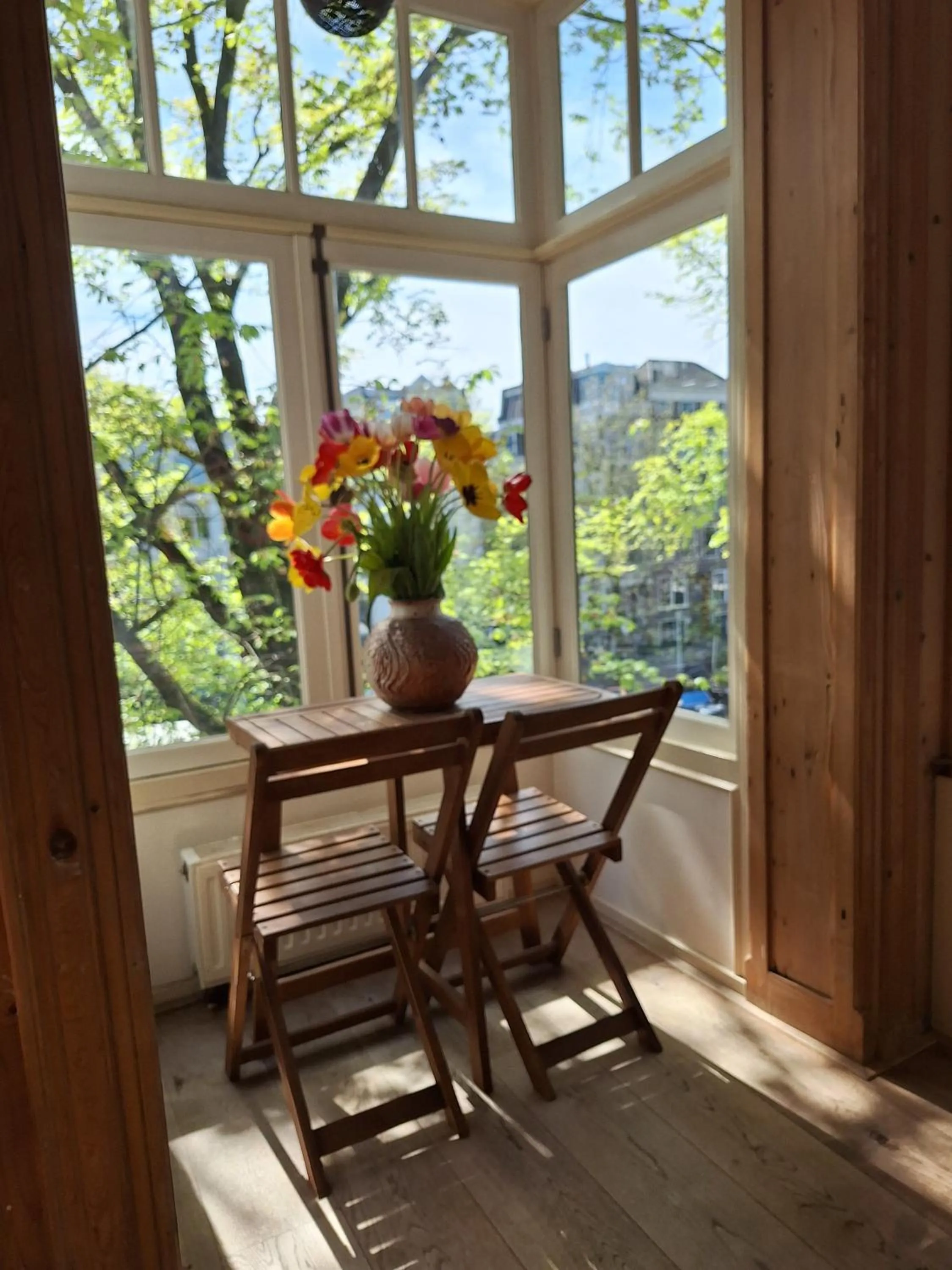 Spring in A B&B Amsterdam