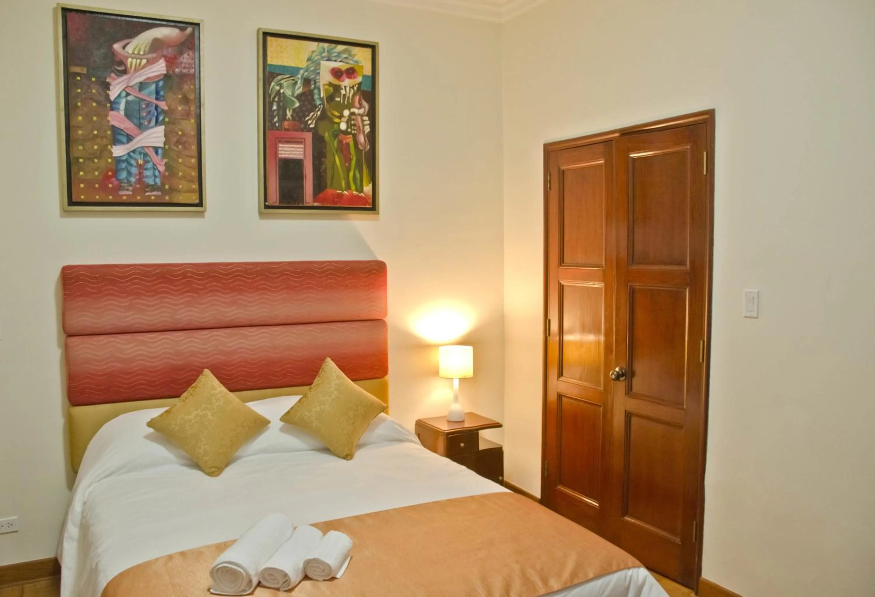 Photo of the whole room, Bed in Larq'a Park Rooms