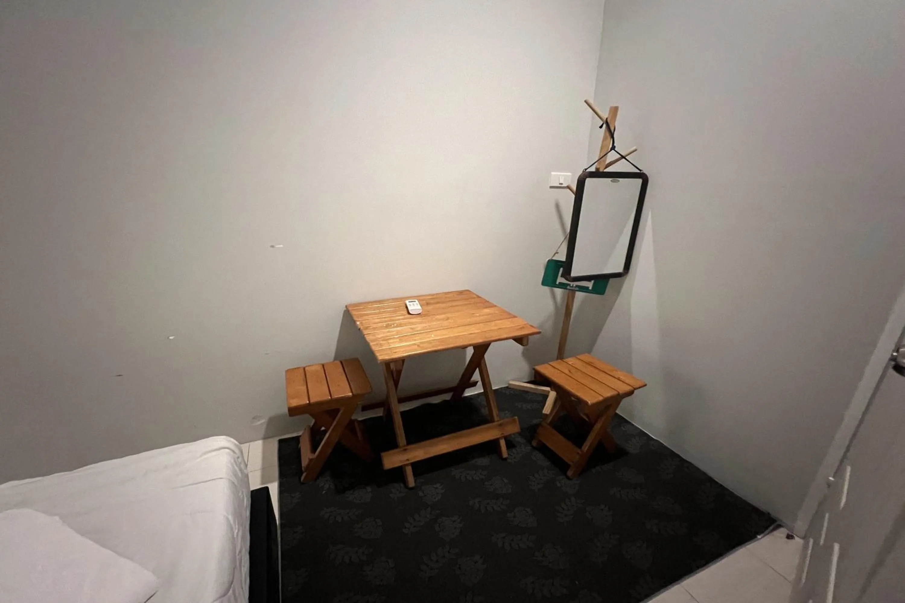 Bed in Orchid Hostel Near Bumrungrad hospital and Nana Market