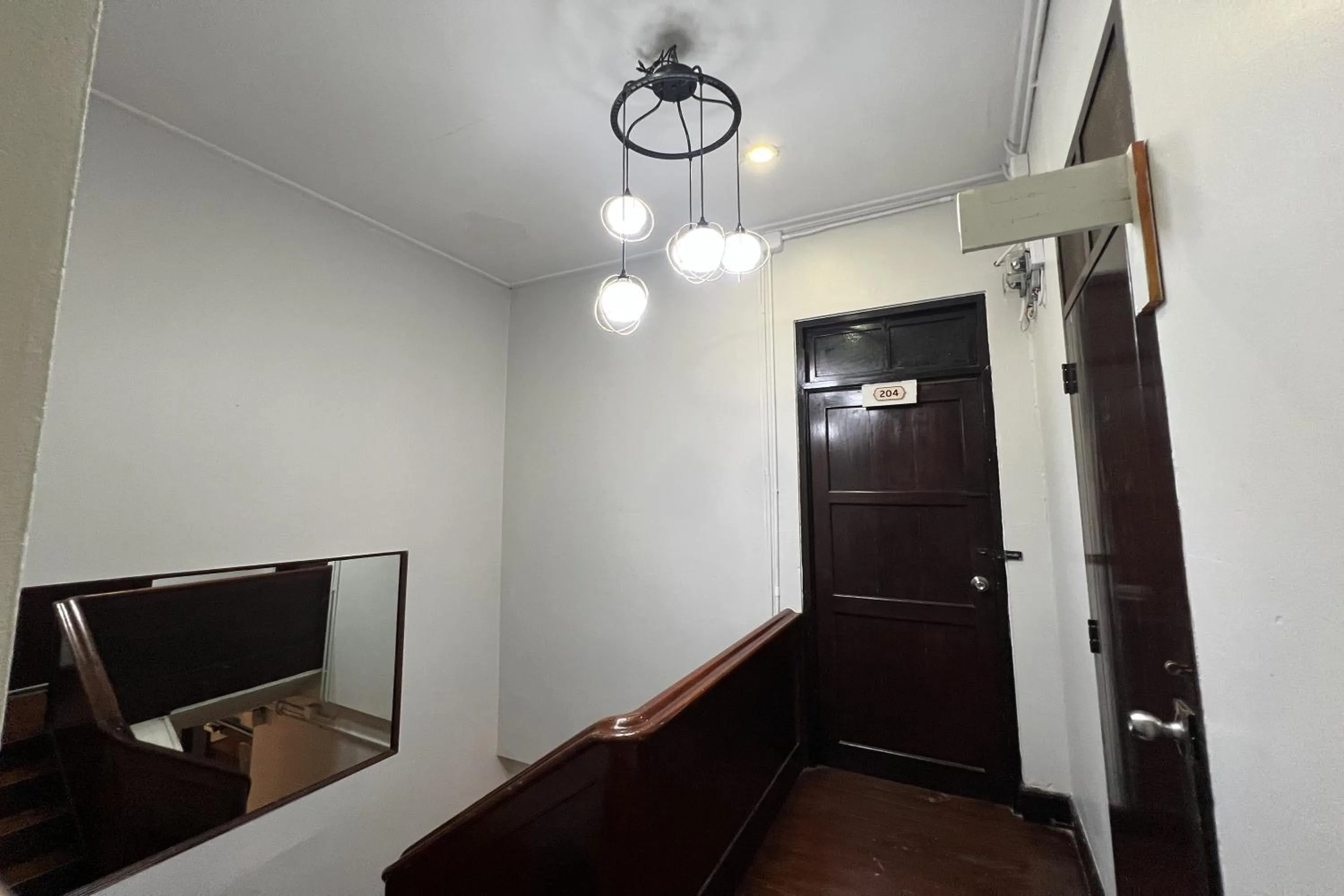 Bed in Orchid Hostel Near Bumrungrad hospital and Nana Market