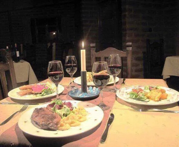 Restaurant/places to eat in Hosteria Sumak Pakari