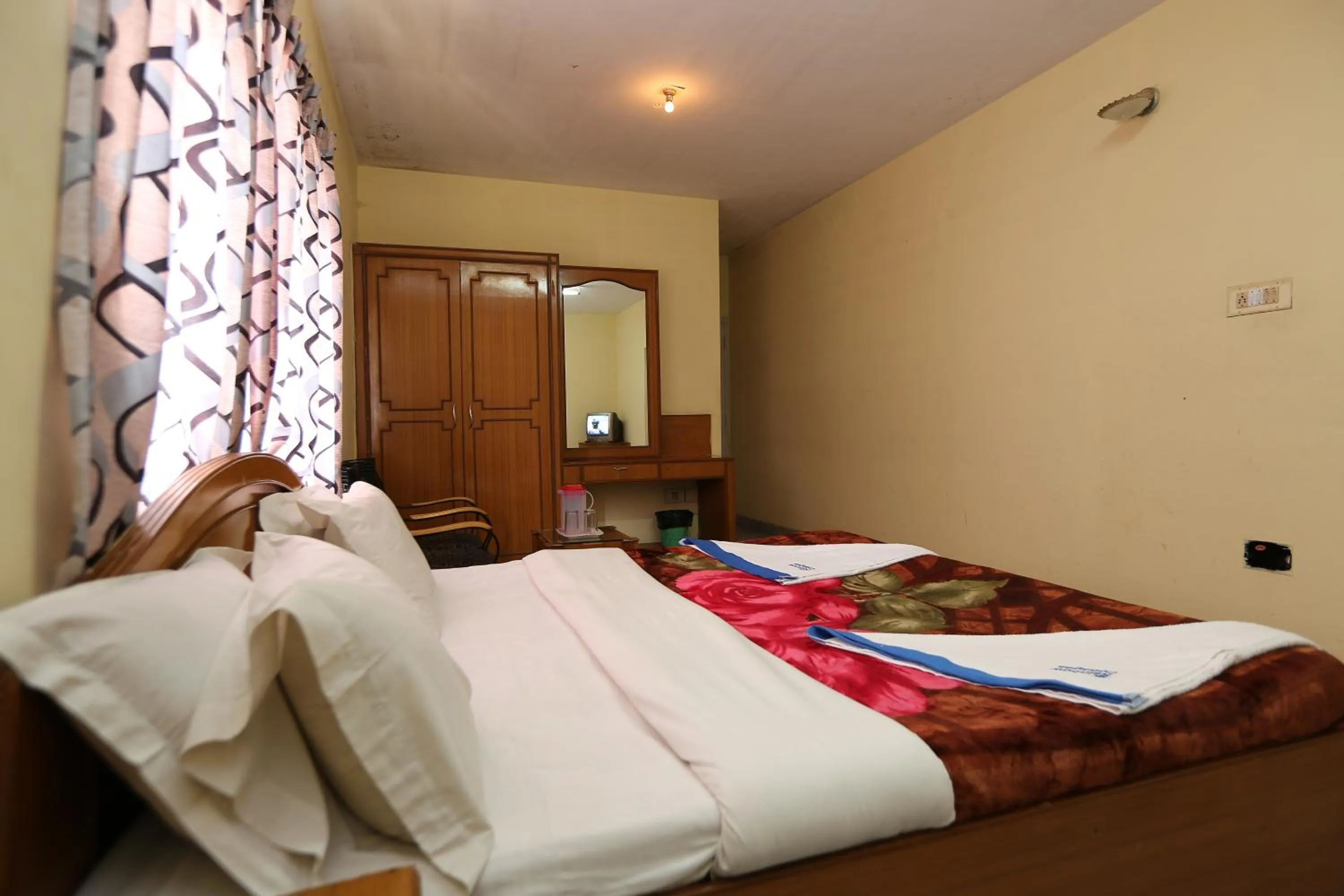 Photo of the whole room, Bed in Rainbow Cottages-Budget Friendly rooms