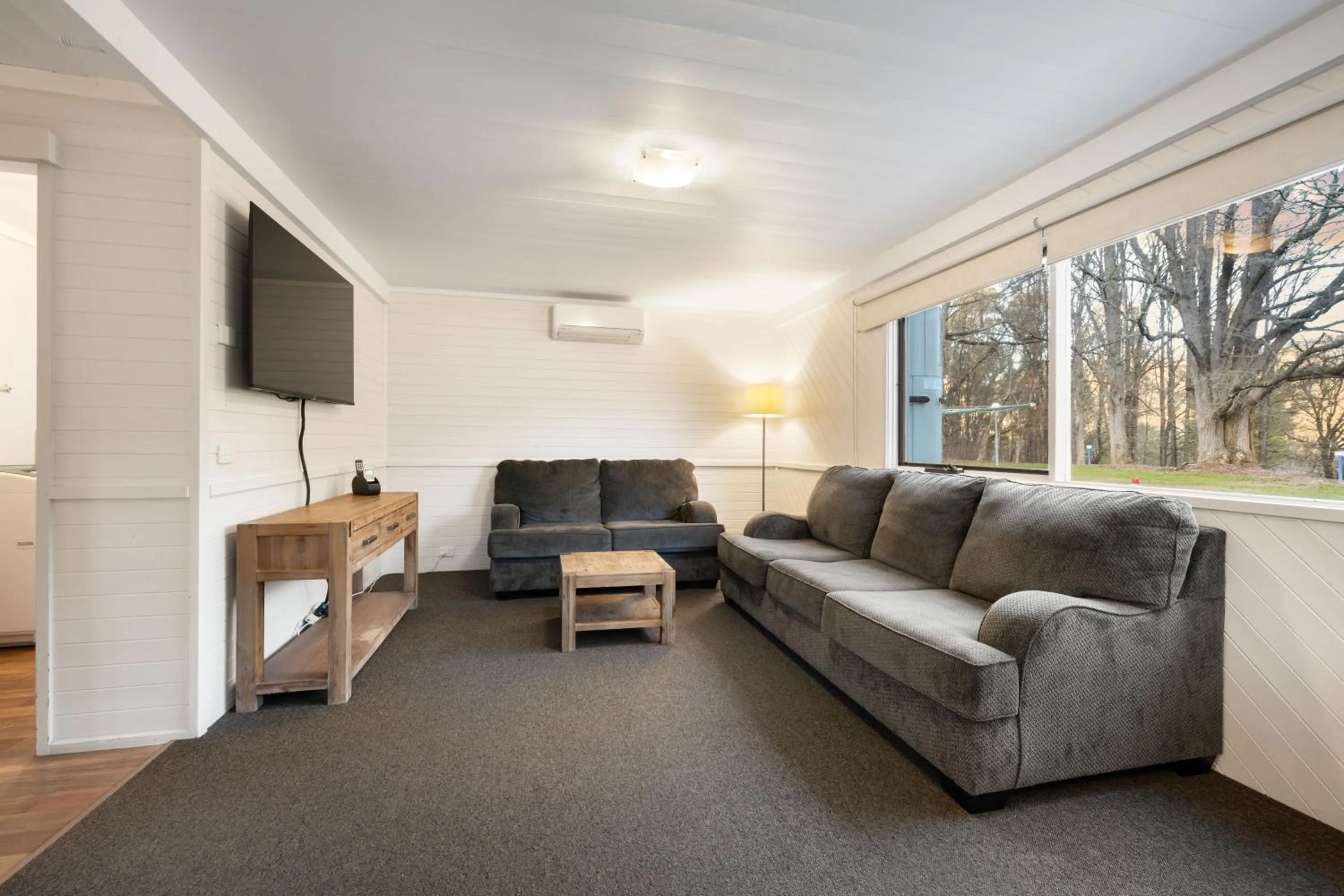 Living room in Bright Porepunkah Holiday Park