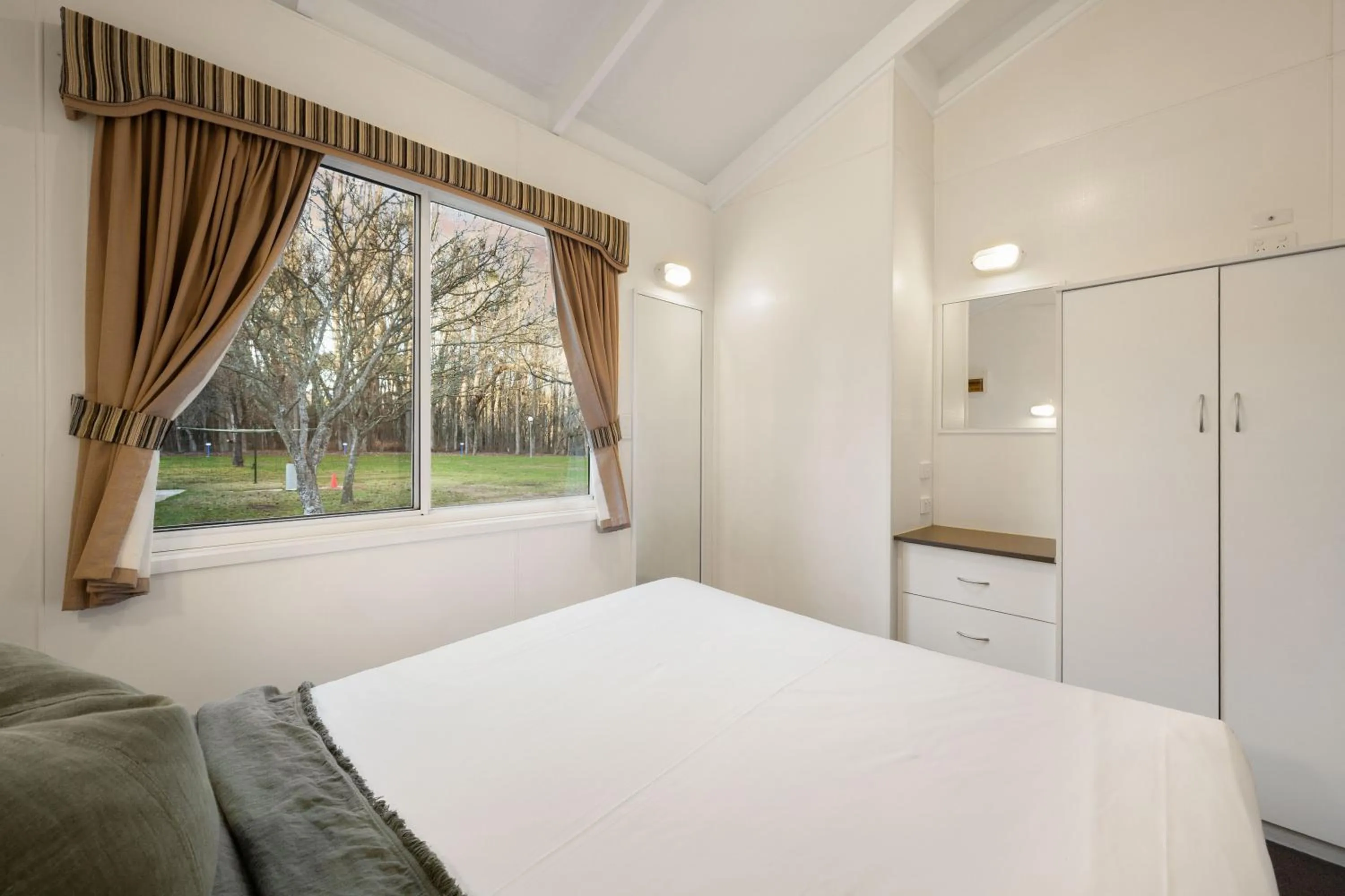 Bed in Bright Porepunkah Holiday Park