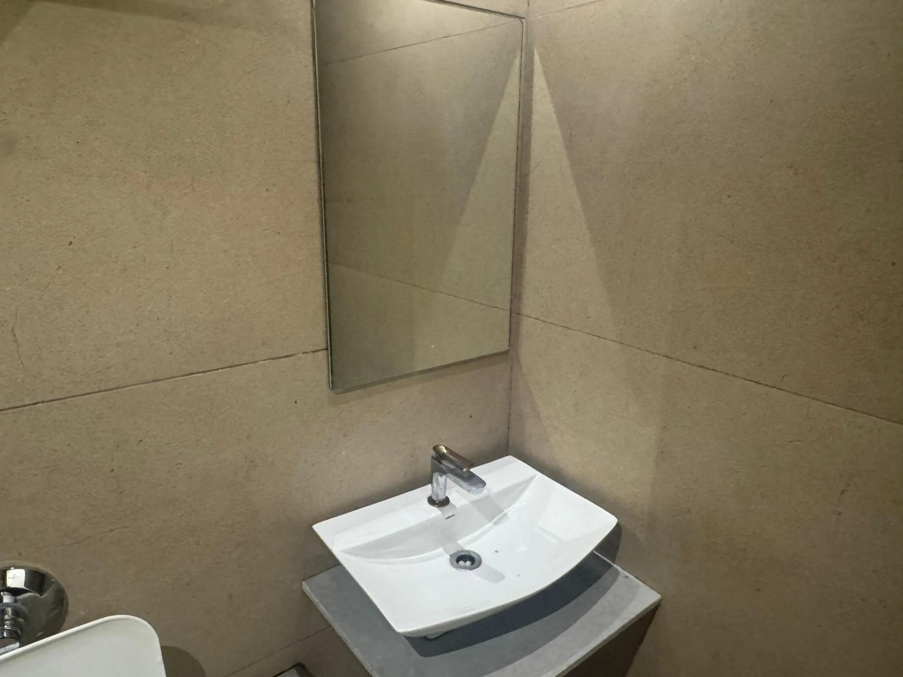 Bathroom in Hotel Sahara Residency