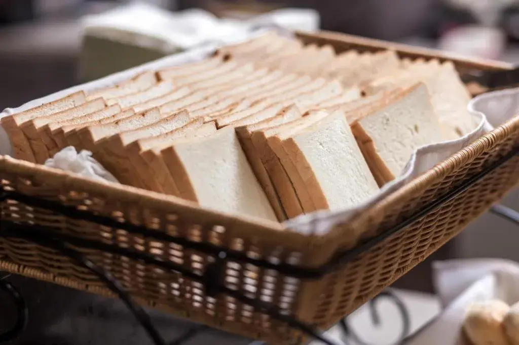 Food and drinks in Maple Hotel Food and drinks in Maple Hotel