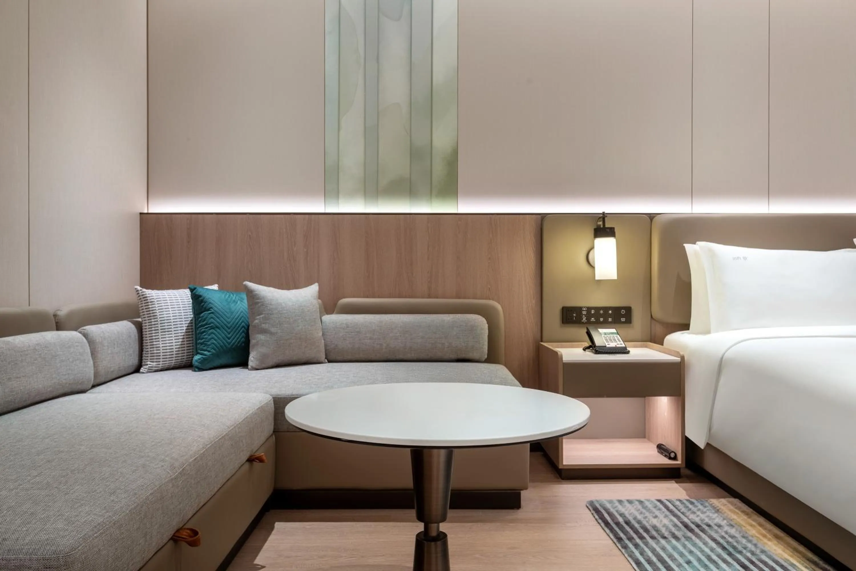 Bed in Holiday Inn & Suites Shanghai Changfeng by IHG