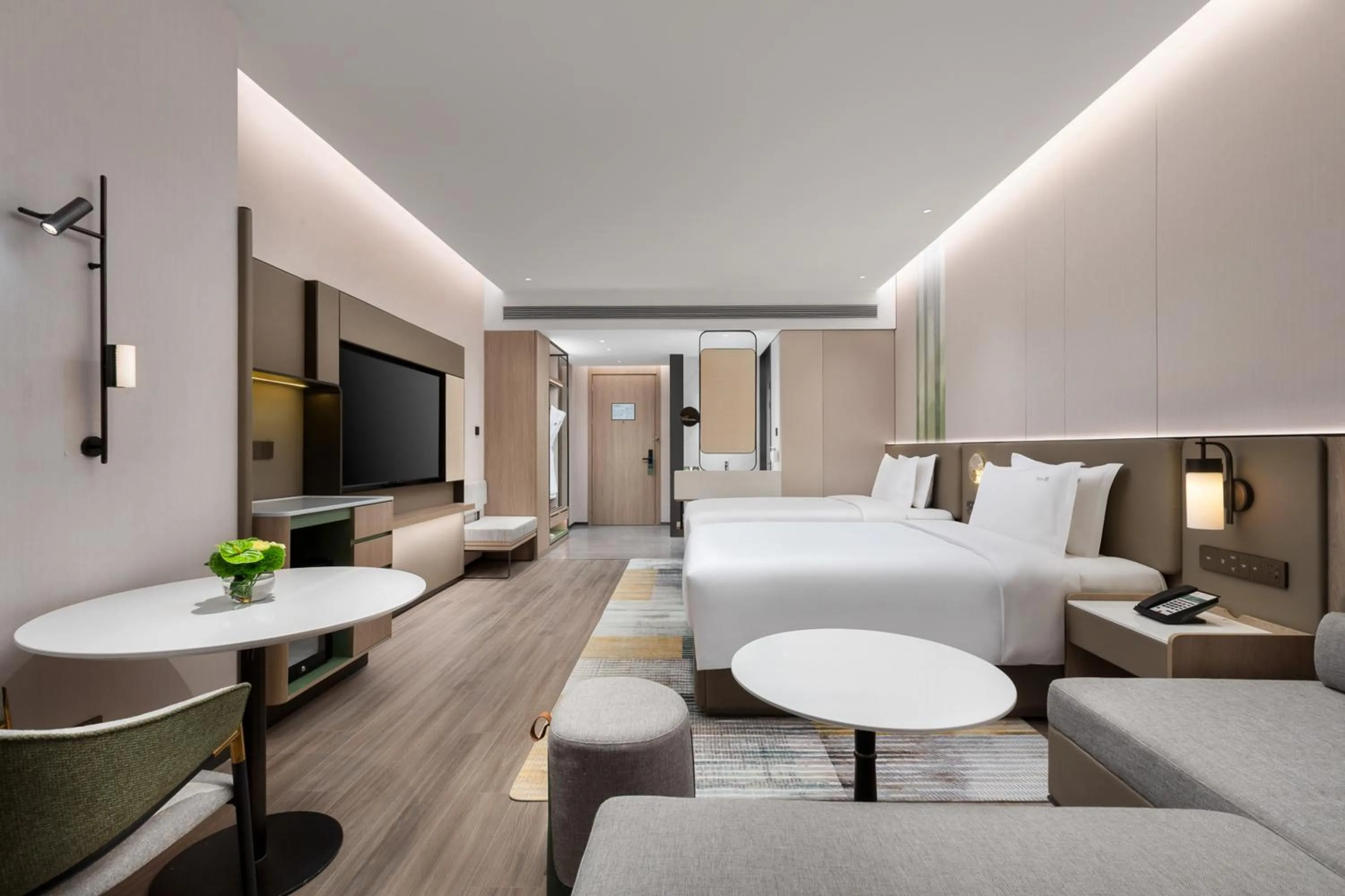 Bed in Holiday Inn & Suites Shanghai Changfeng by IHG