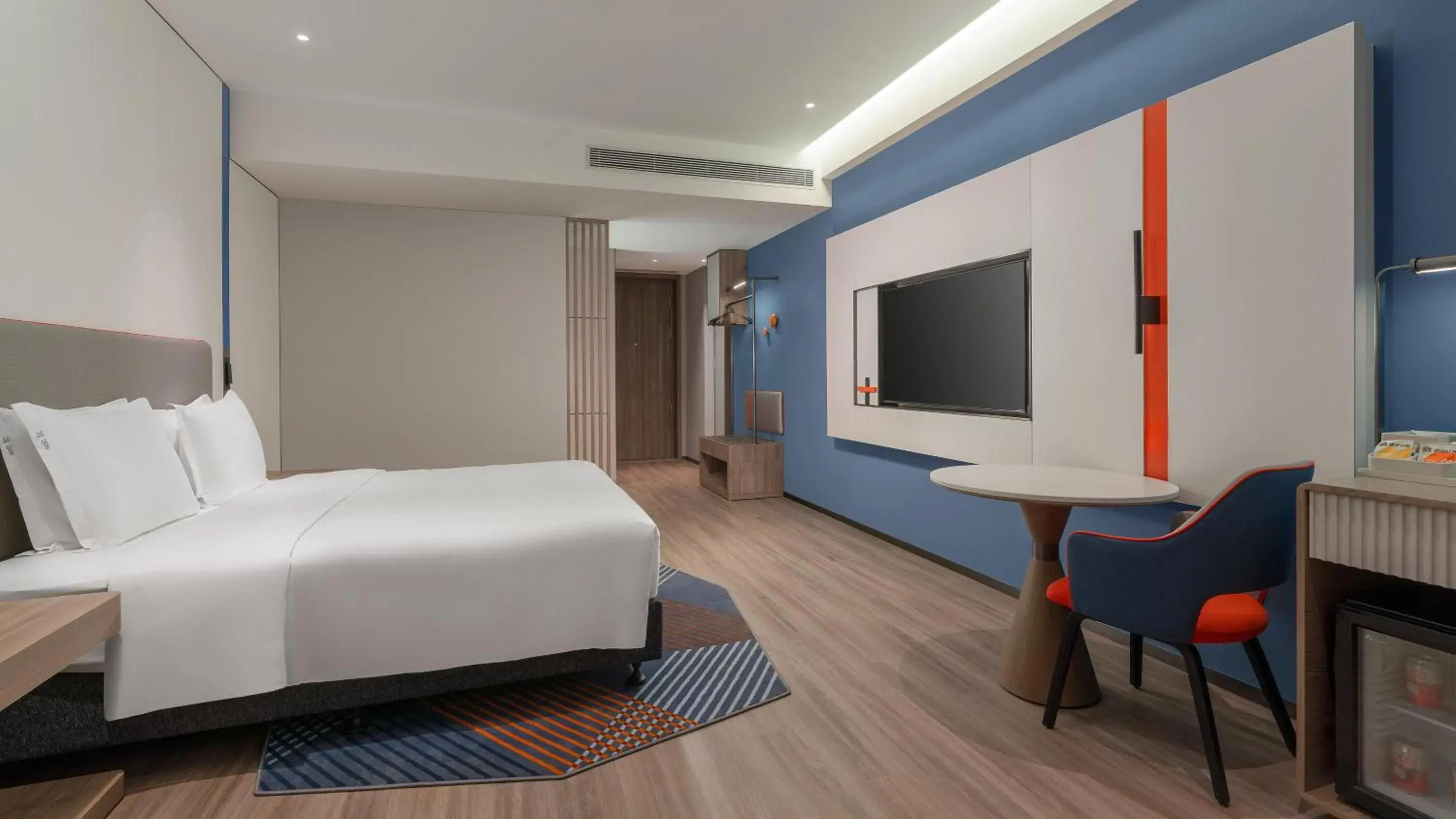 Bed in Holiday Inn Express Foshan Sanshui by IHG Bed in Holiday Inn Express Foshan Sanshui by IHG