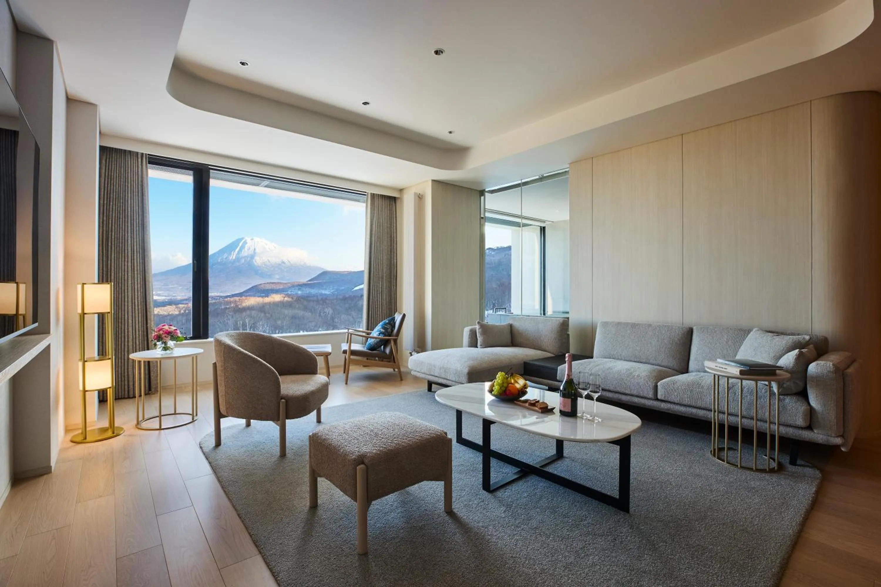The Weiss Suite in Chalet Ivy Weiss, Niseko