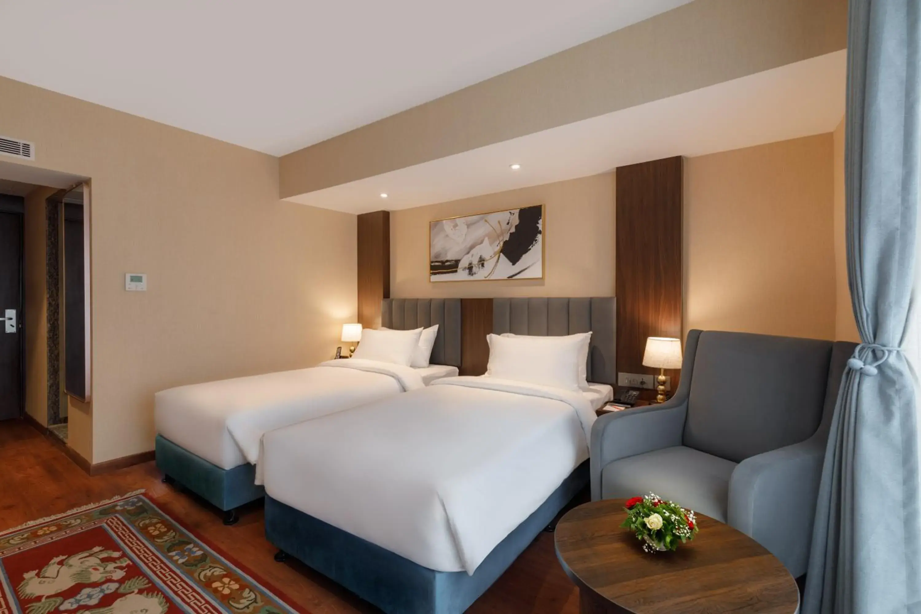 Deluxe Twin Room in Royal Tulip Kathmandu Deluxe Twin Room in Royal Tulip Kathmandu