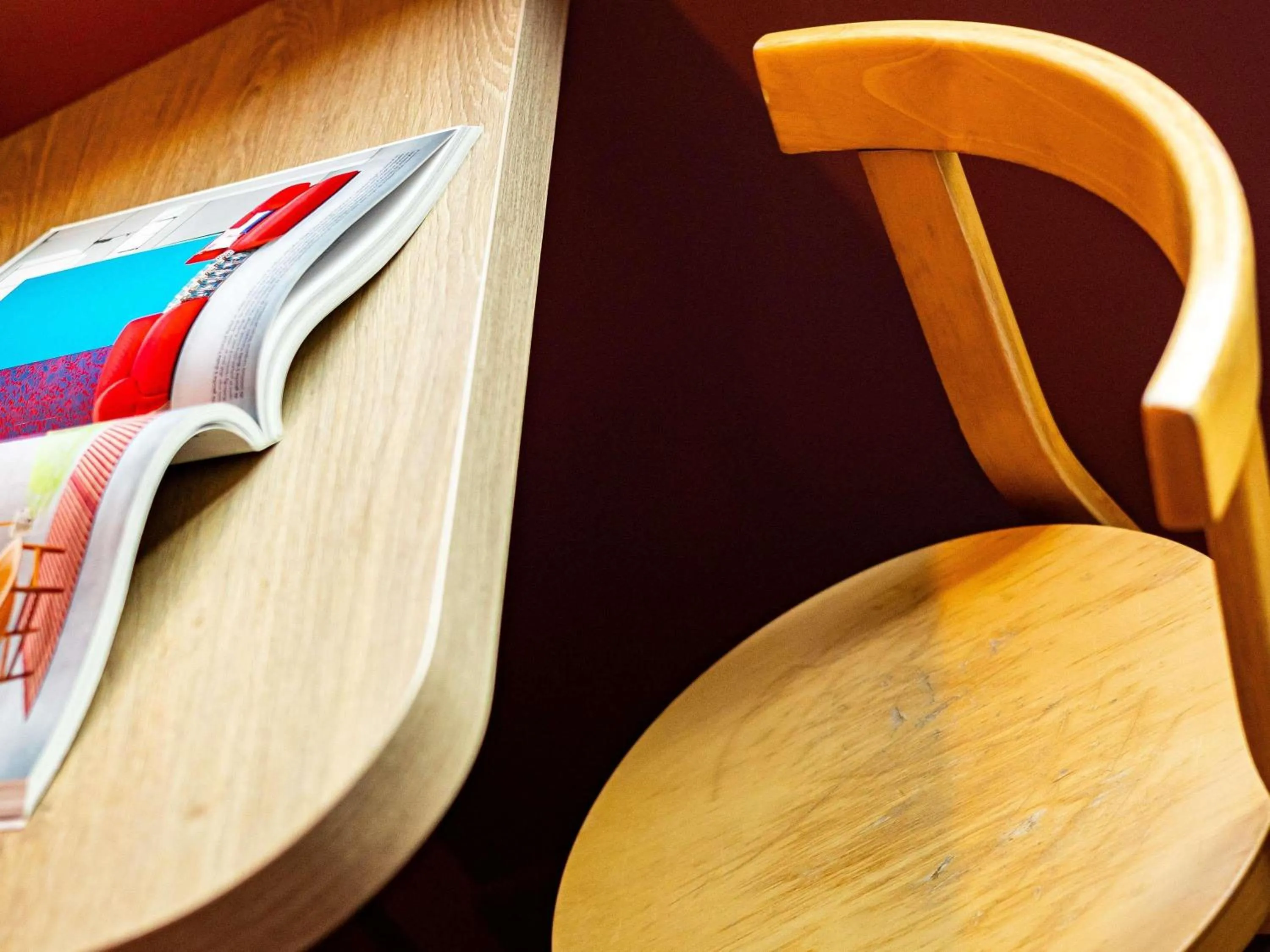 Bedroom in greet Hotel Reims Tinqueux