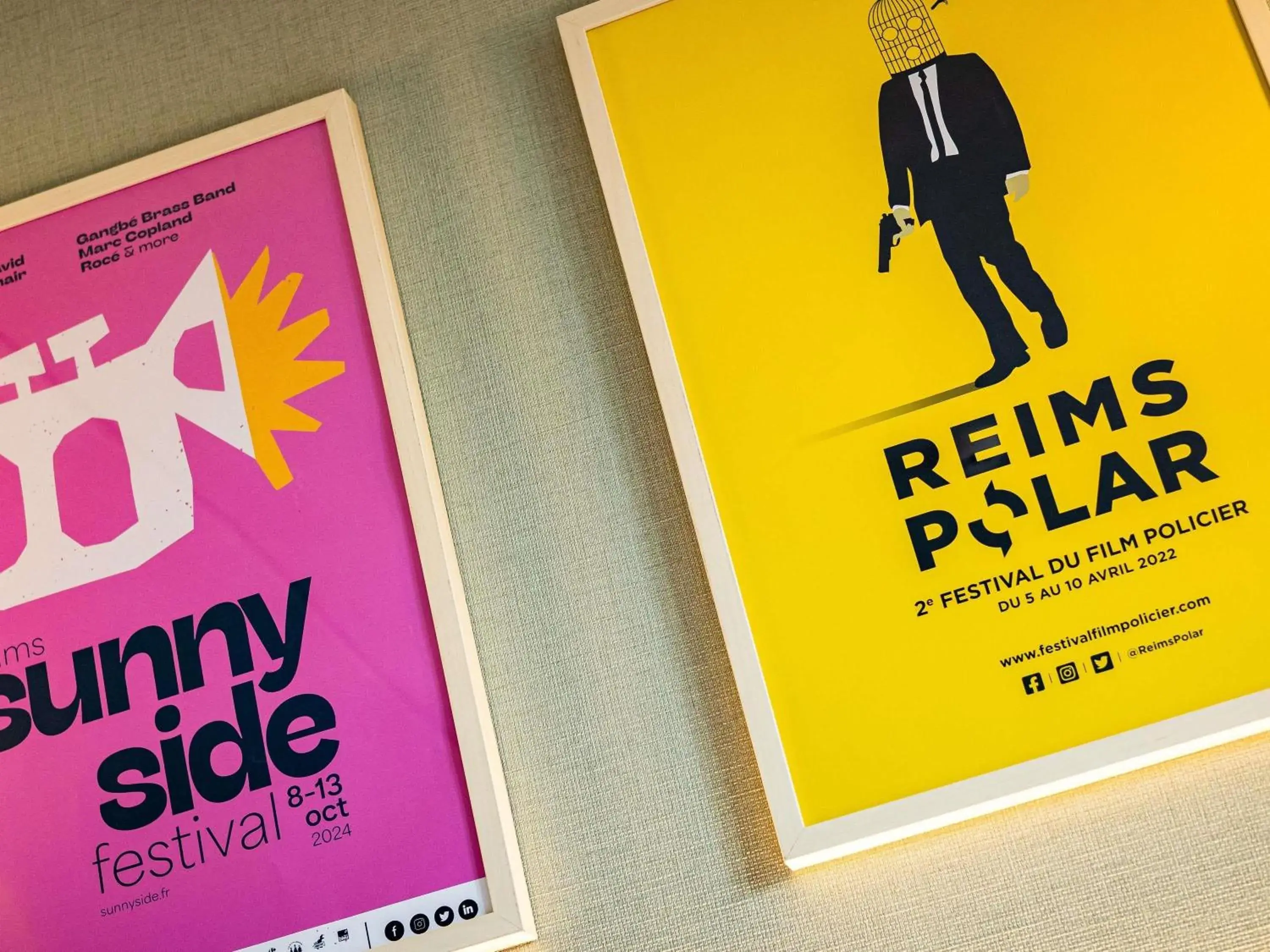 Bedroom in greet Hotel Reims Tinqueux Bedroom in greet Hotel Reims Tinqueux