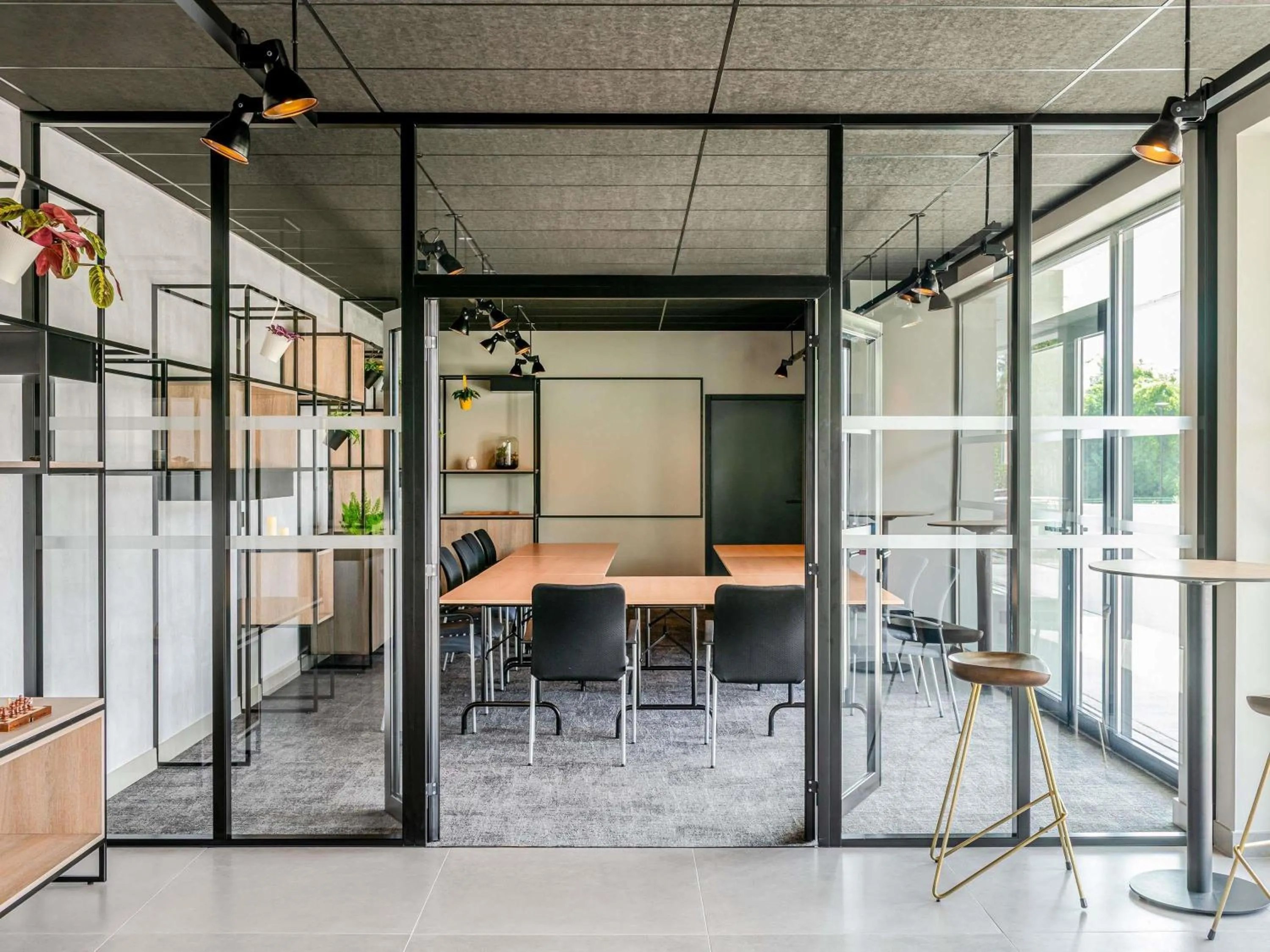 Meeting/conference room in ibis Bordeaux Nord Carbon Blanc