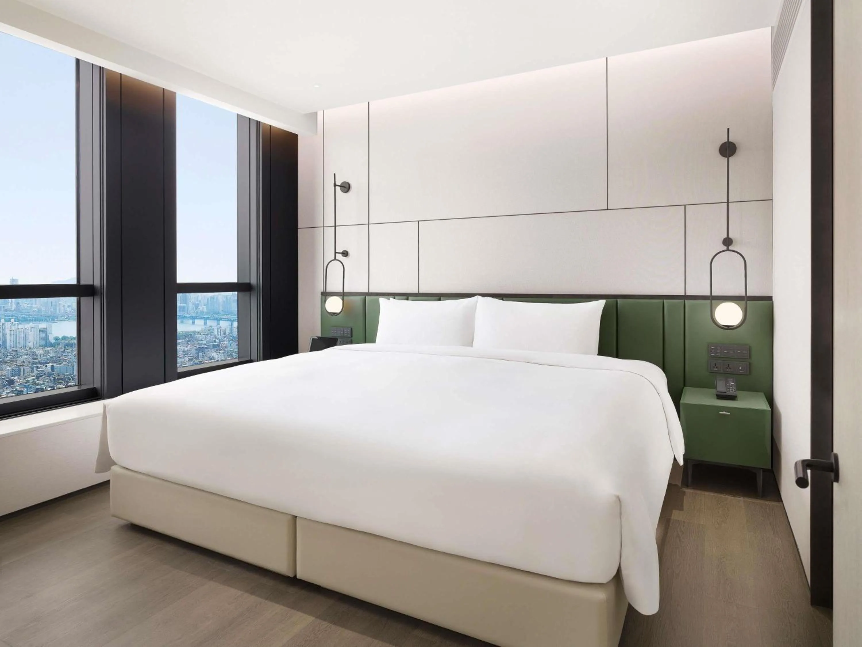Bedroom, Bed in Pullman Ambassador Seoul Eastpole