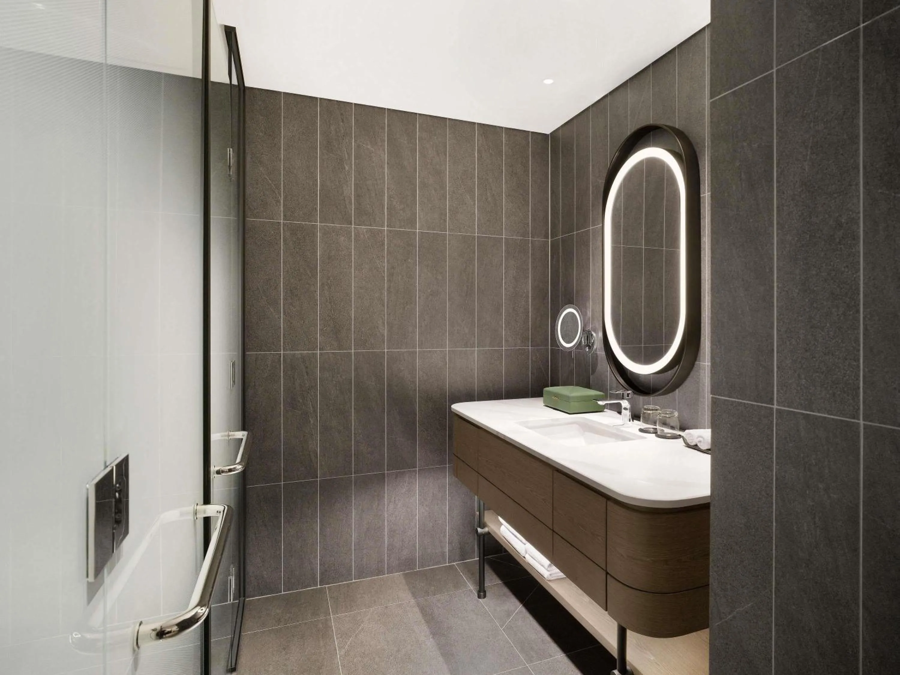 Bedroom in Pullman Ambassador Seoul Eastpole