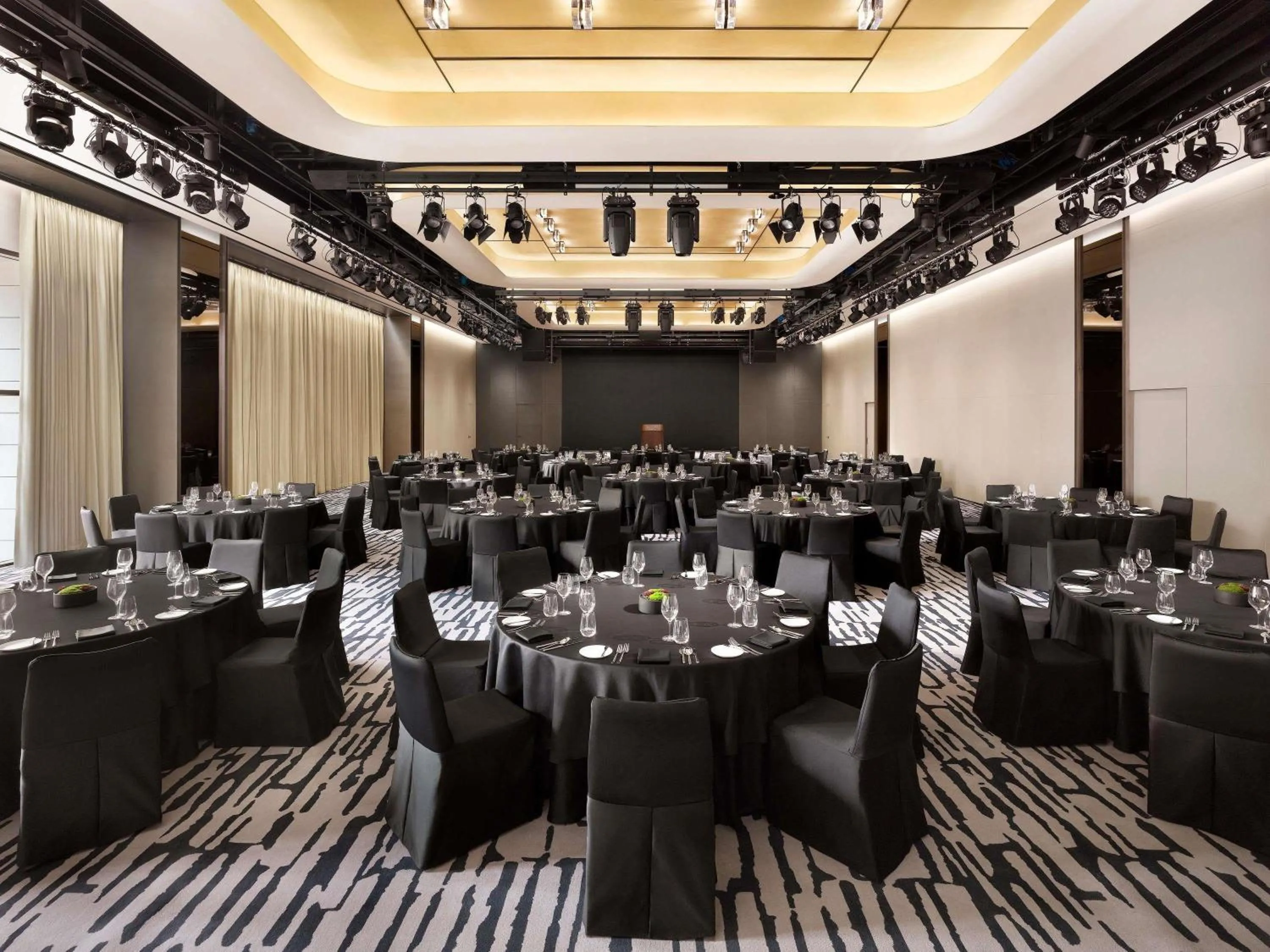 Meeting/conference room in Pullman Ambassador Seoul Eastpole