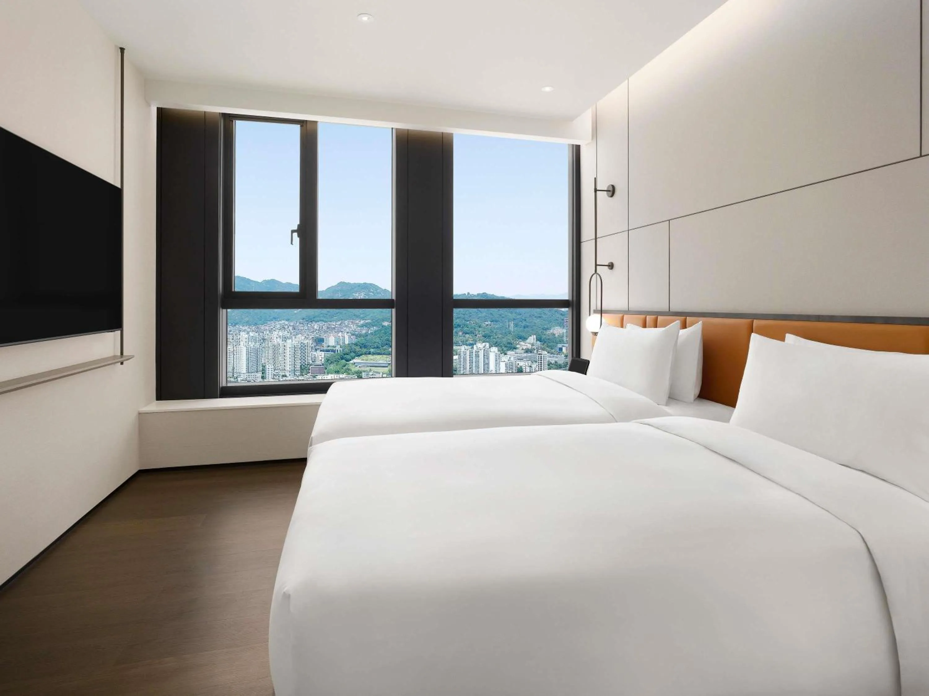 Bedroom, Bed in Pullman Ambassador Seoul Eastpole