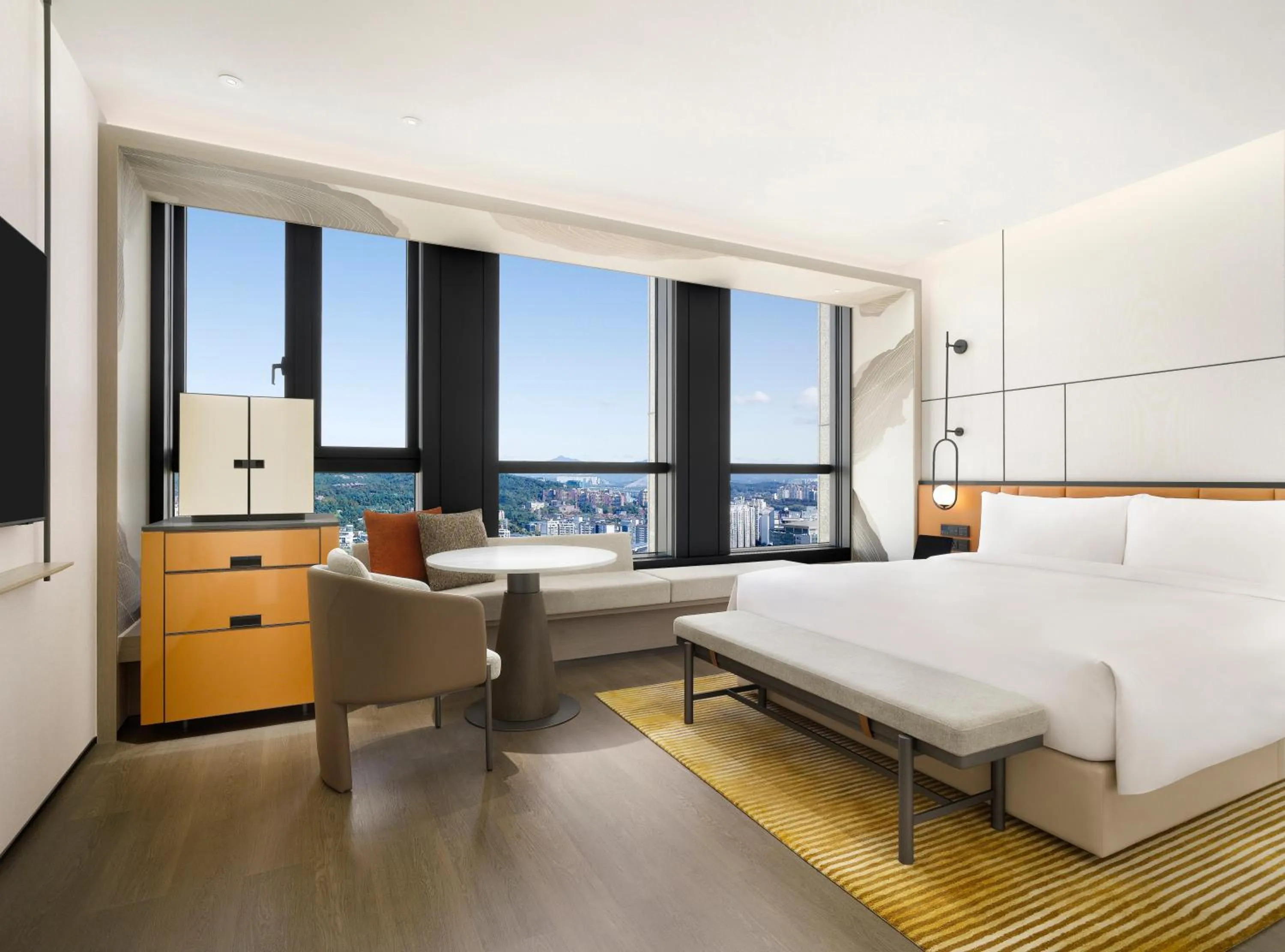 Bed in Pullman Ambassador Seoul Eastpole