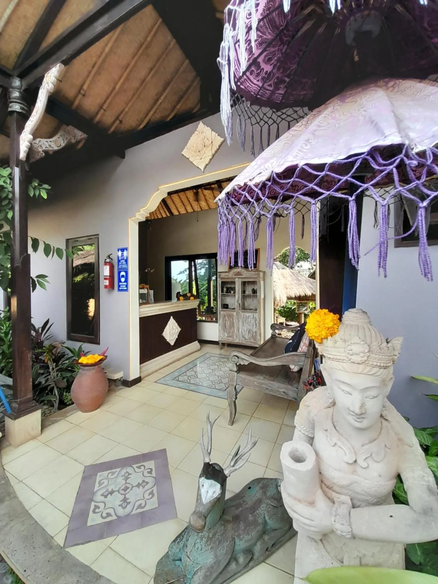 Lobby or reception in Life in Amed Beach Hotel