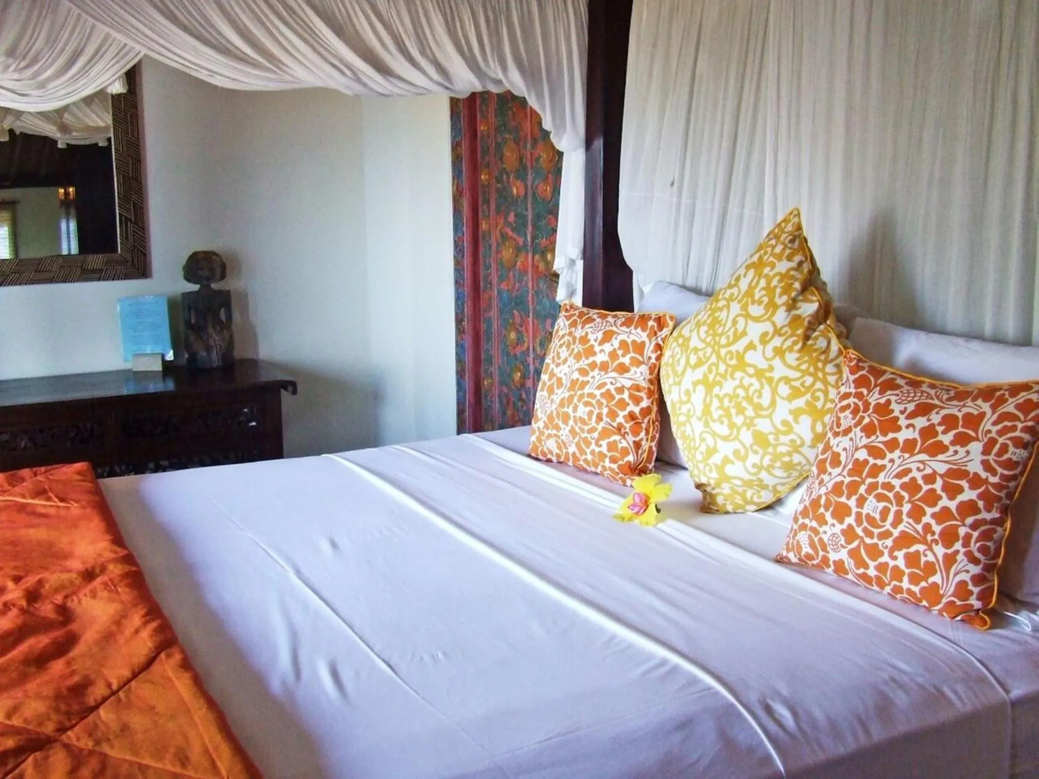 Day, Bed in Life in Amed Beach Hotel