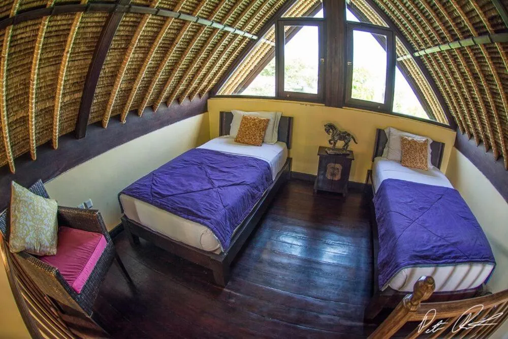 Photo of the whole room, Bed in Life in Amed Beach Hotel