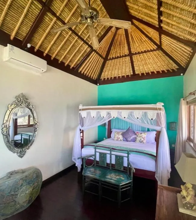 Bedroom, Bed in Life in Amed Beach Hotel