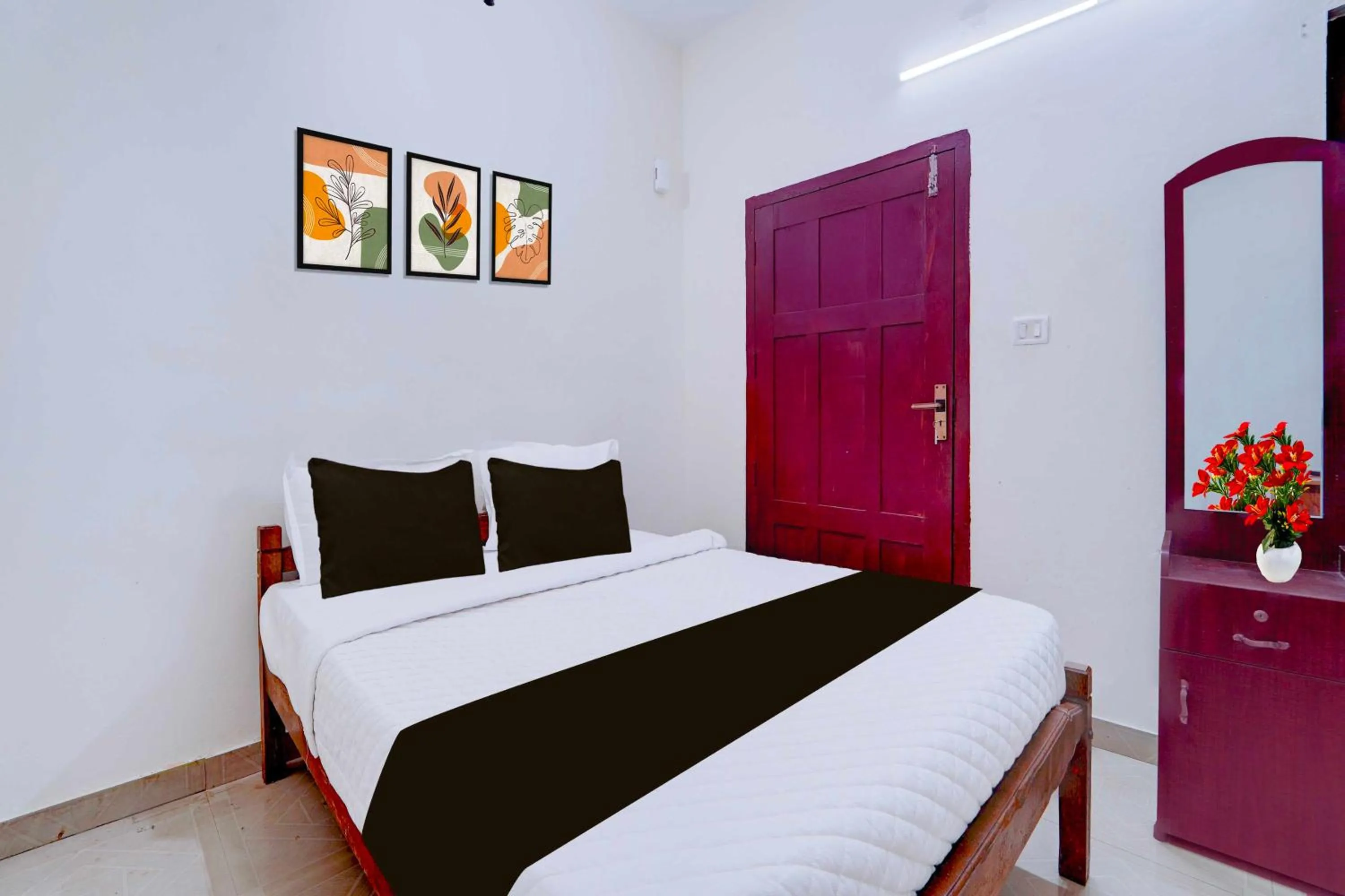 Hotel O Kunchithanny Road Munnar