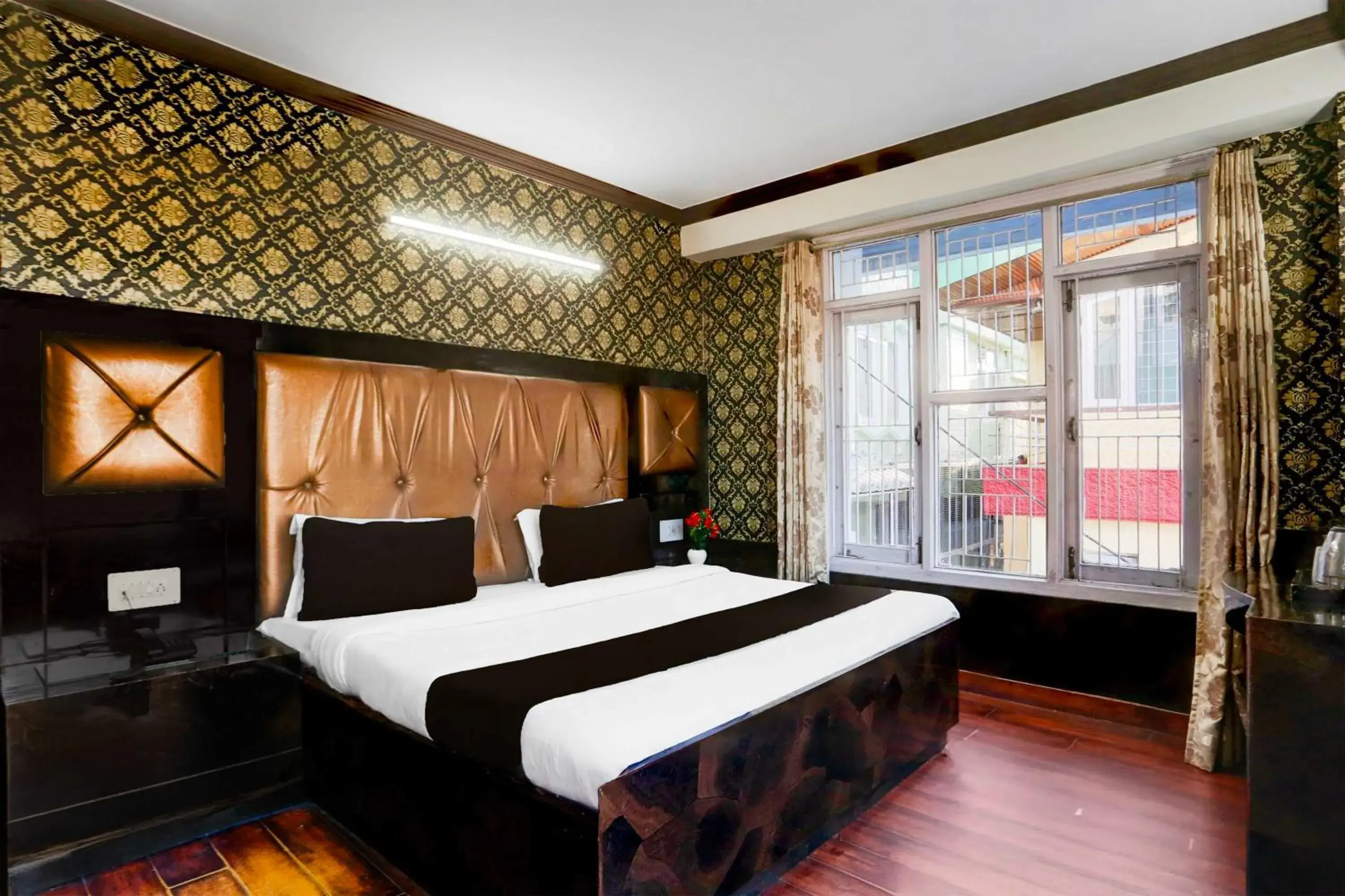 Classic Triple Room - single occupancy in Hotel O Shimla Circular Raod Classic Triple Room - single occupancy in Hotel O Shimla Circular Raod