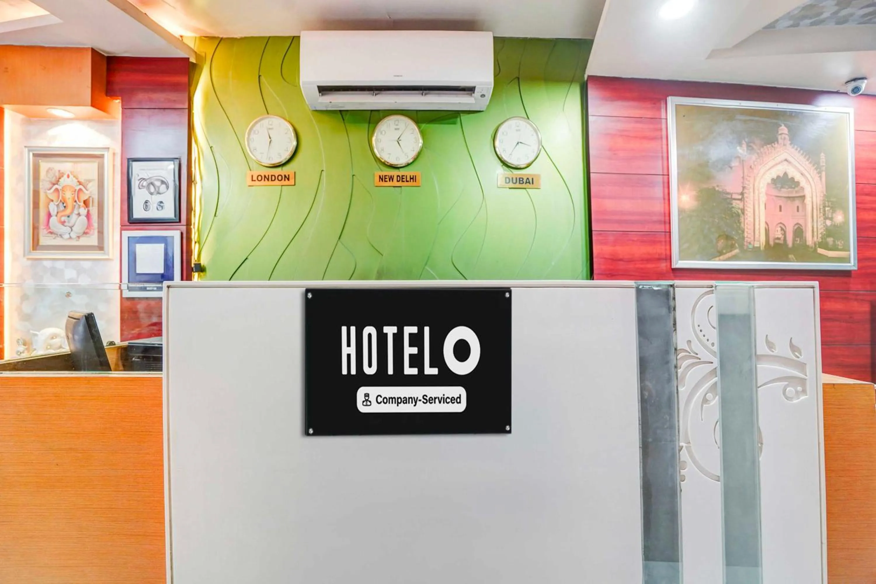Hotel O Durgapuri Metro Station