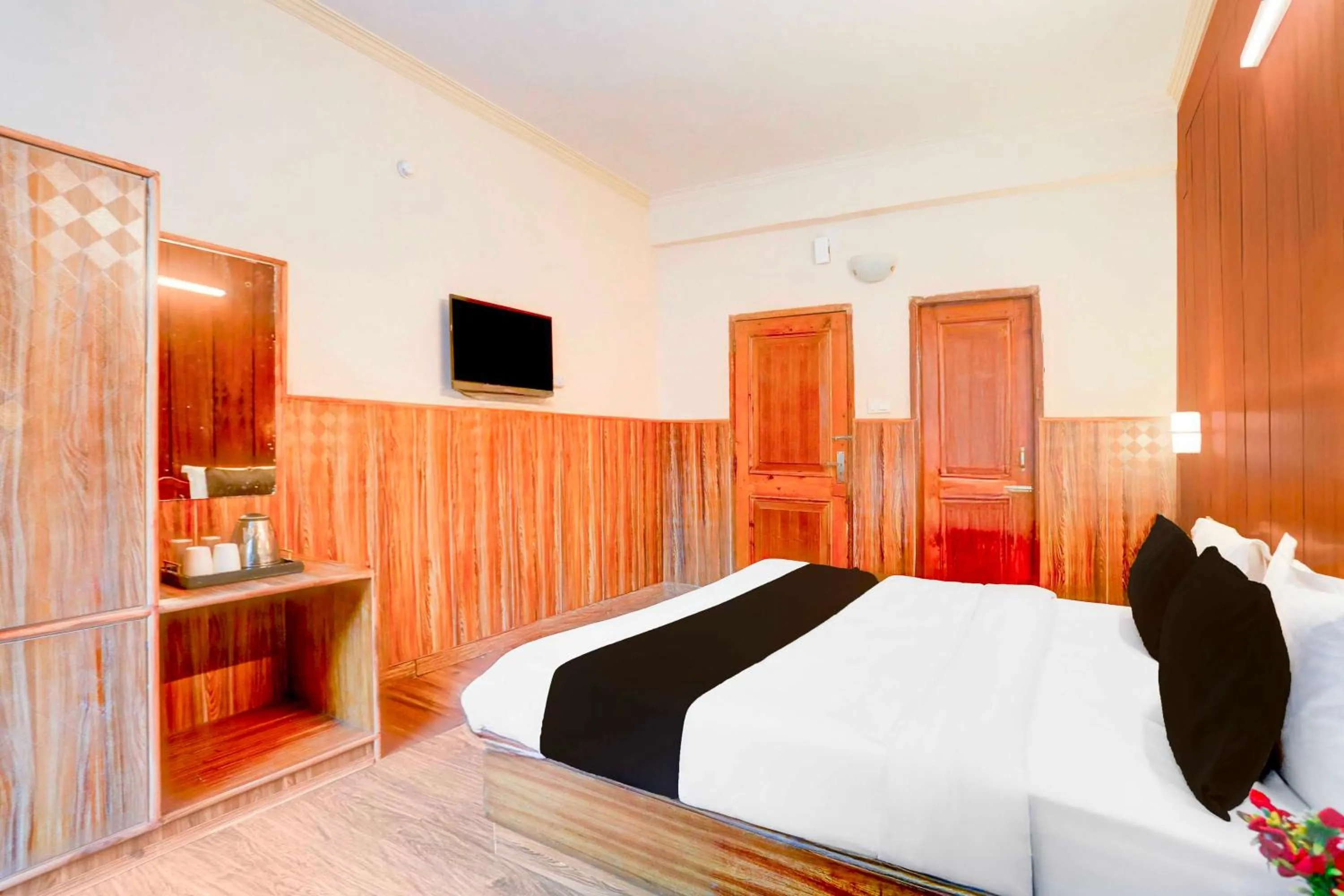 Bedroom, Bed in Hotel O Manali Near Hadimba Temple