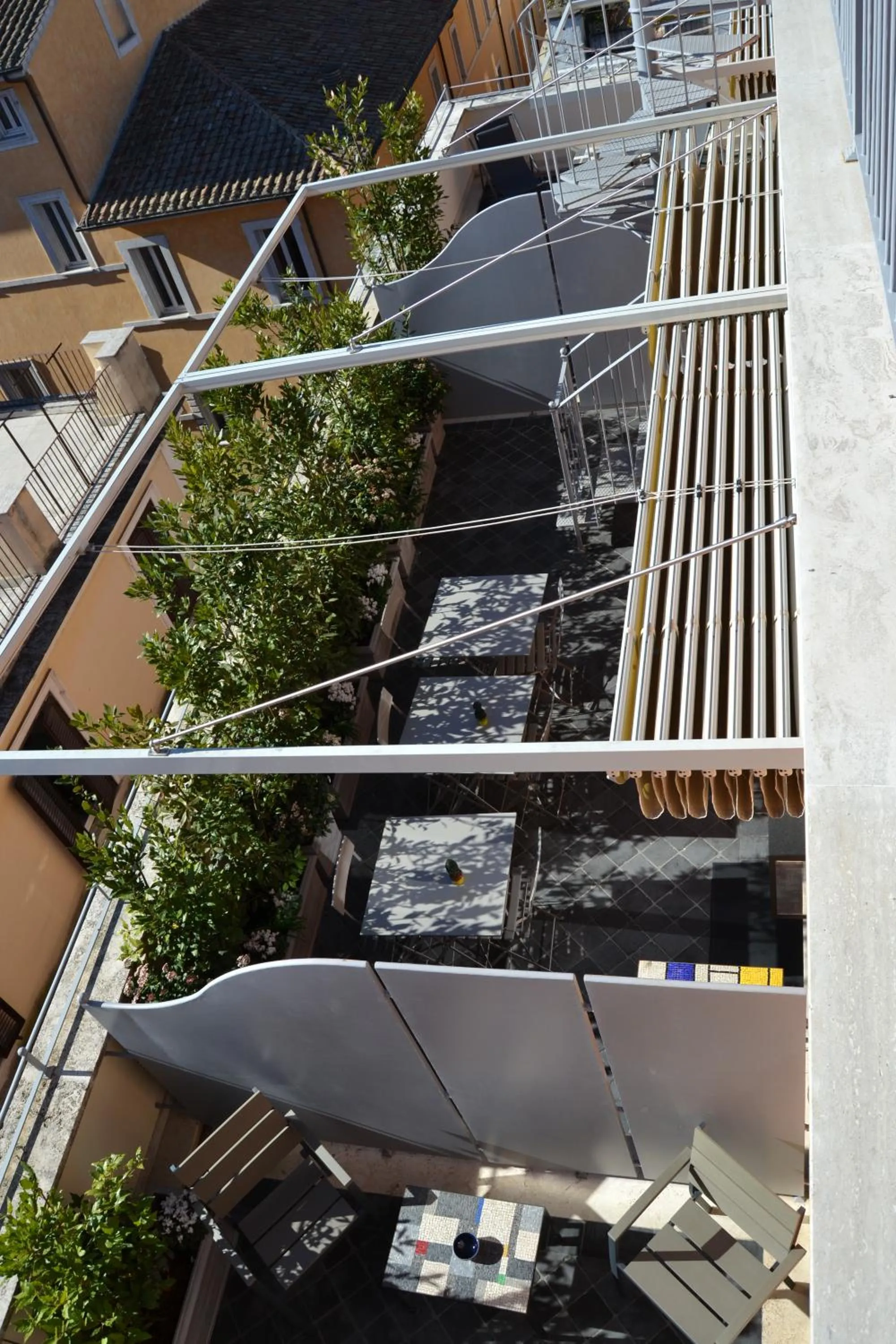 Day in Rarity Suites