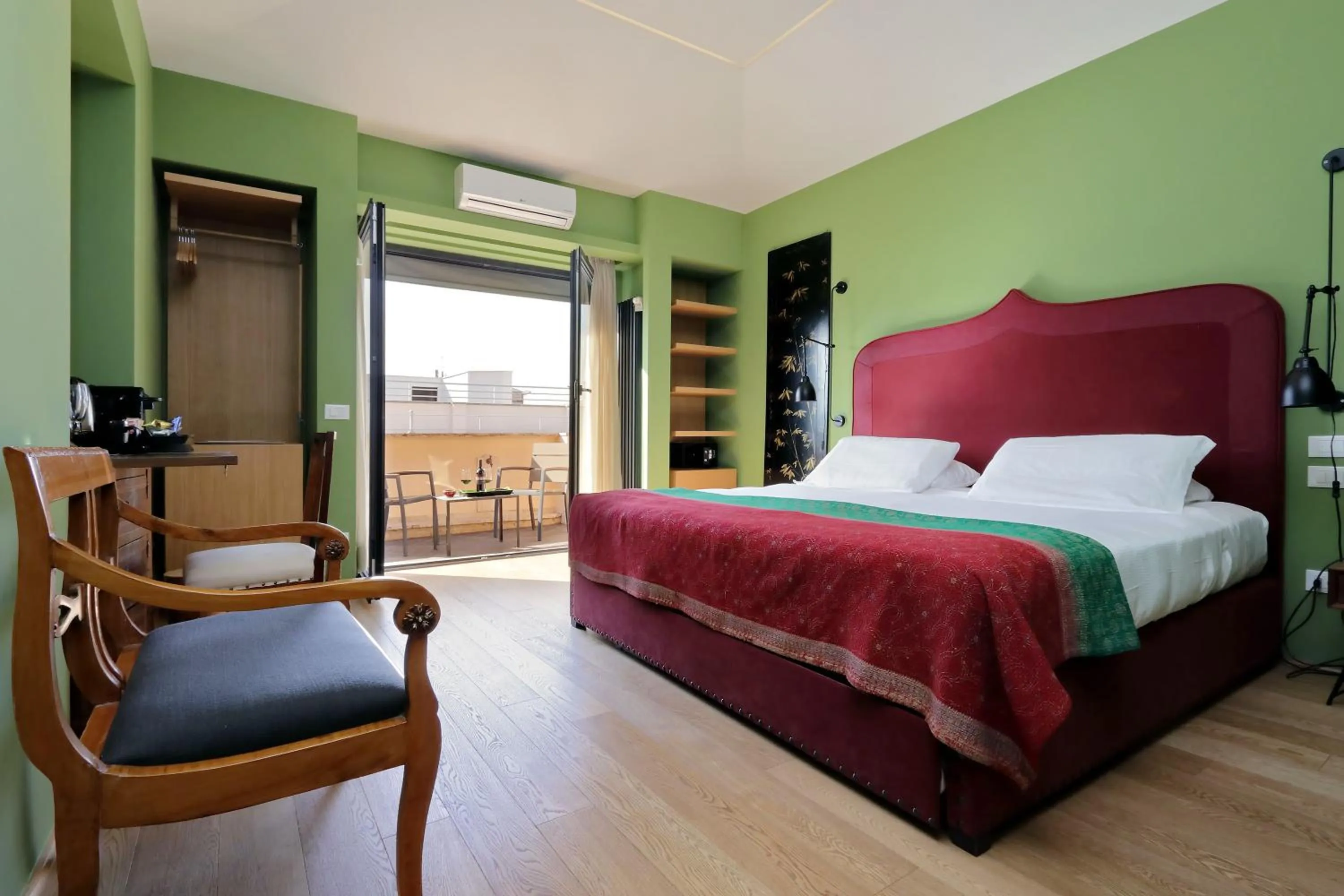 Bed in Rarity Suites