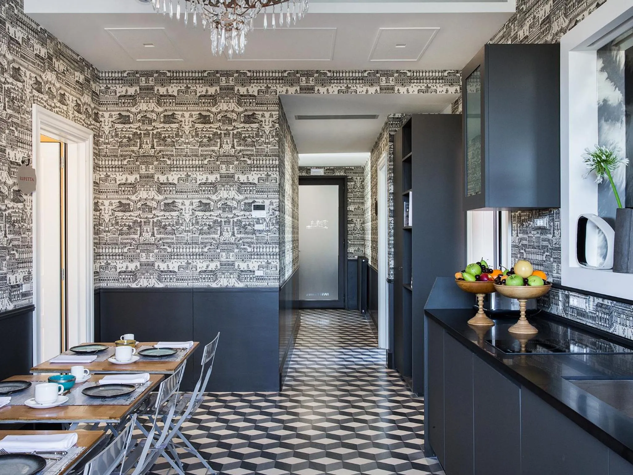 Breakfast in Rarity Suites