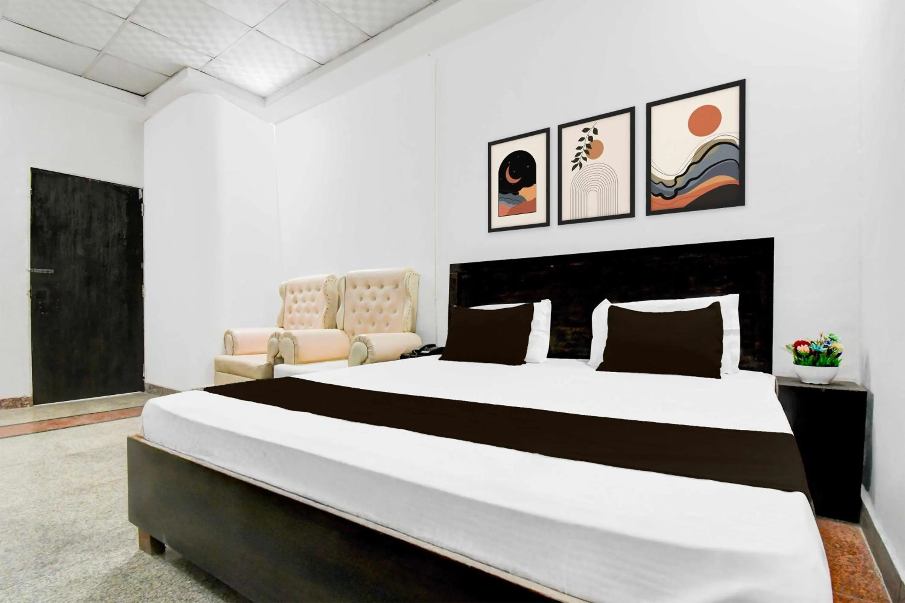 Classic Triple Room - single occupancy in Hotel O Vrindavan Yojna Lucknow