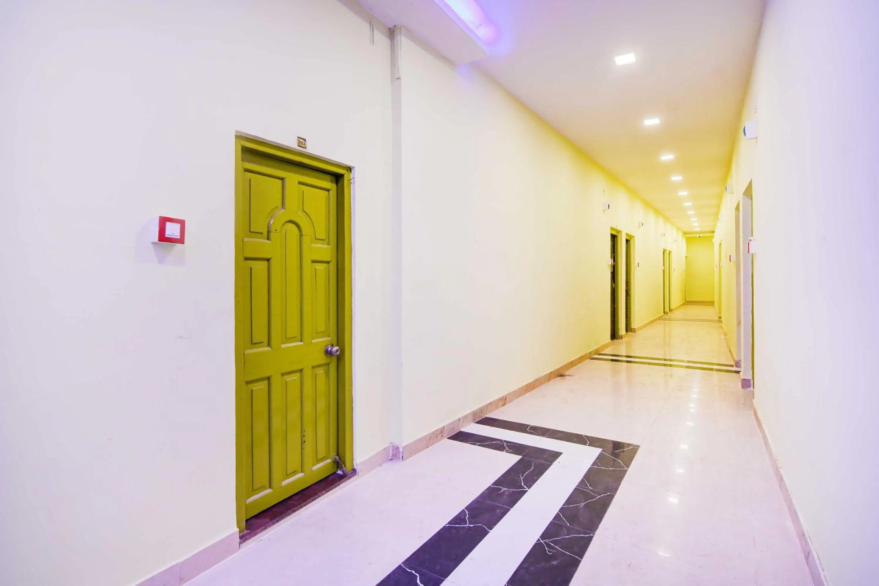 Lobby or reception in Hotel O Kolkata Padmapukur Lake
